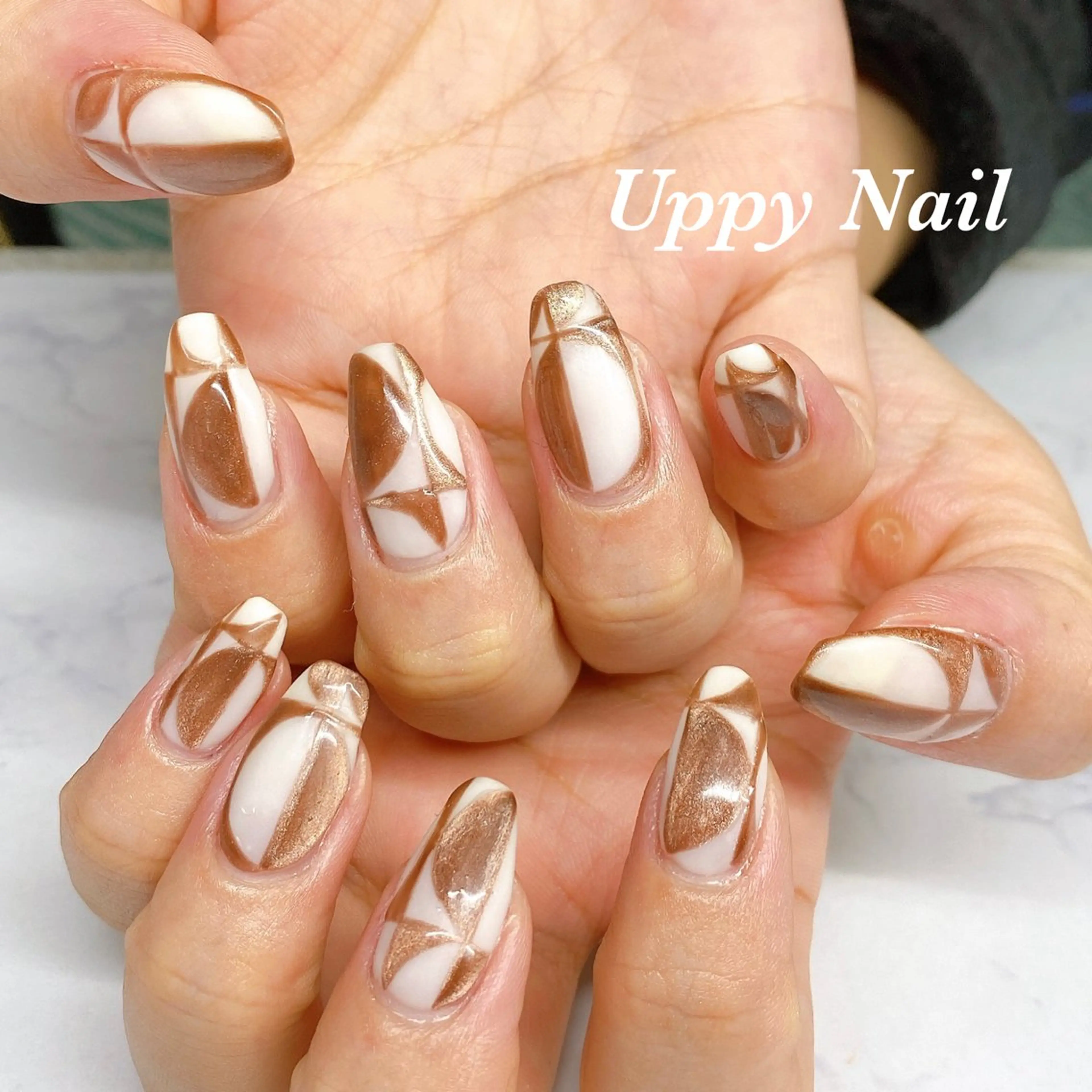 ネイル マグネットネイル 持ち込み ハンドネイル Uppy Nail ukyoのネイルデザイン