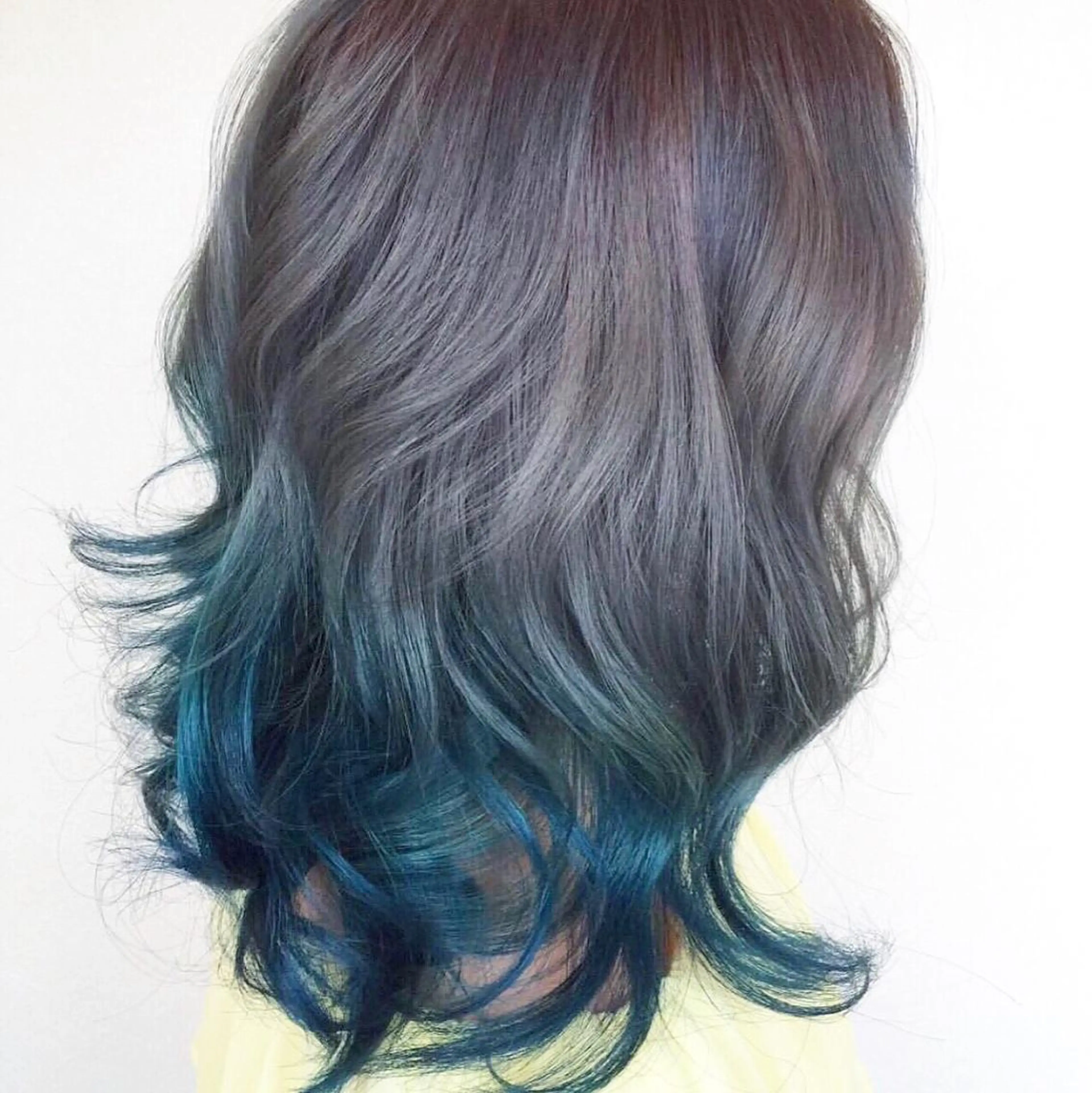 ショート カラー Rlino所属・ﾊｲﾗｲﾄ/ﾚｲﾔｰ ｶｯﾄ/大嶽謙のヘアスタイル