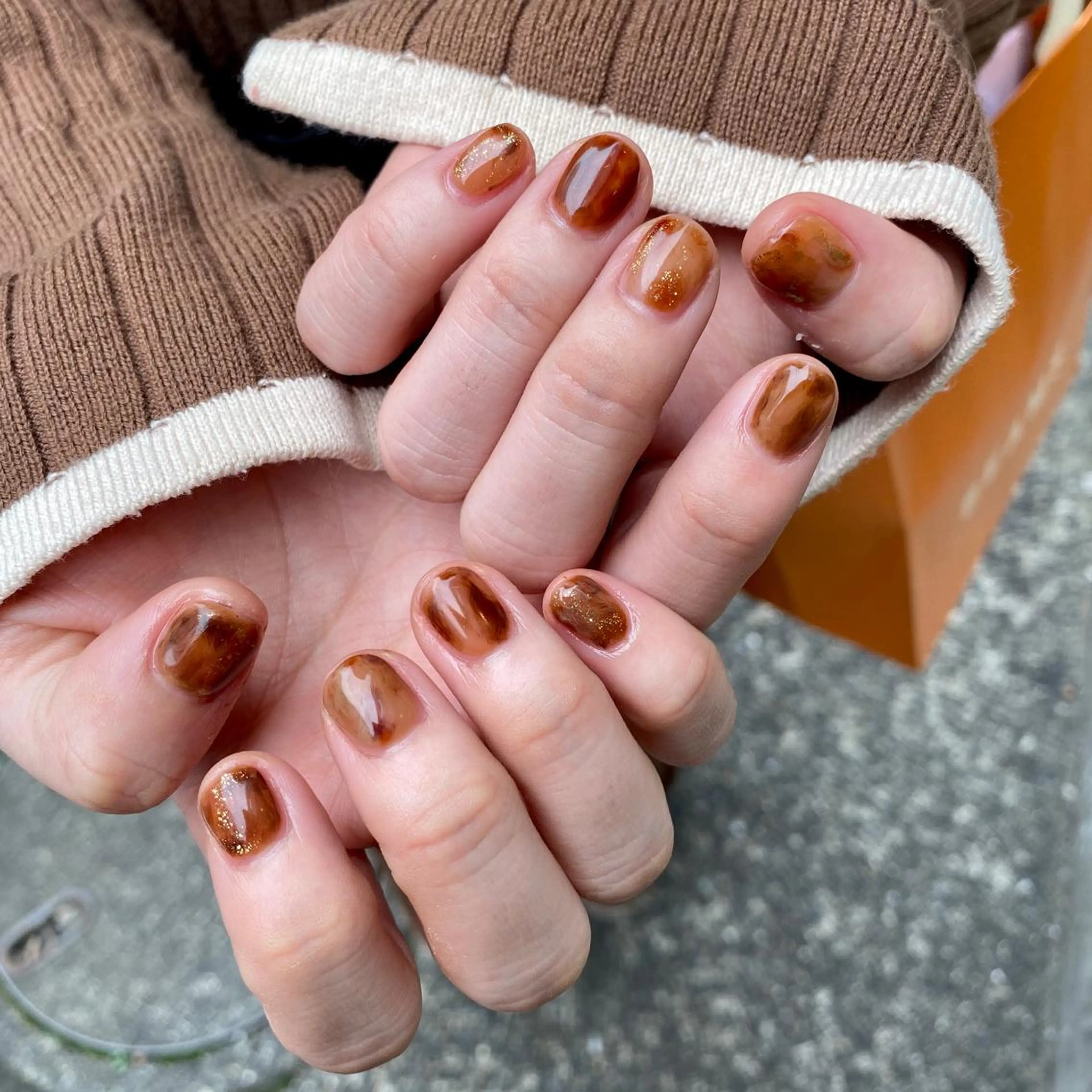 ネイル べっ甲ネイル ハンドネイル nable.所属・栗林 実莉のネイルデザイン