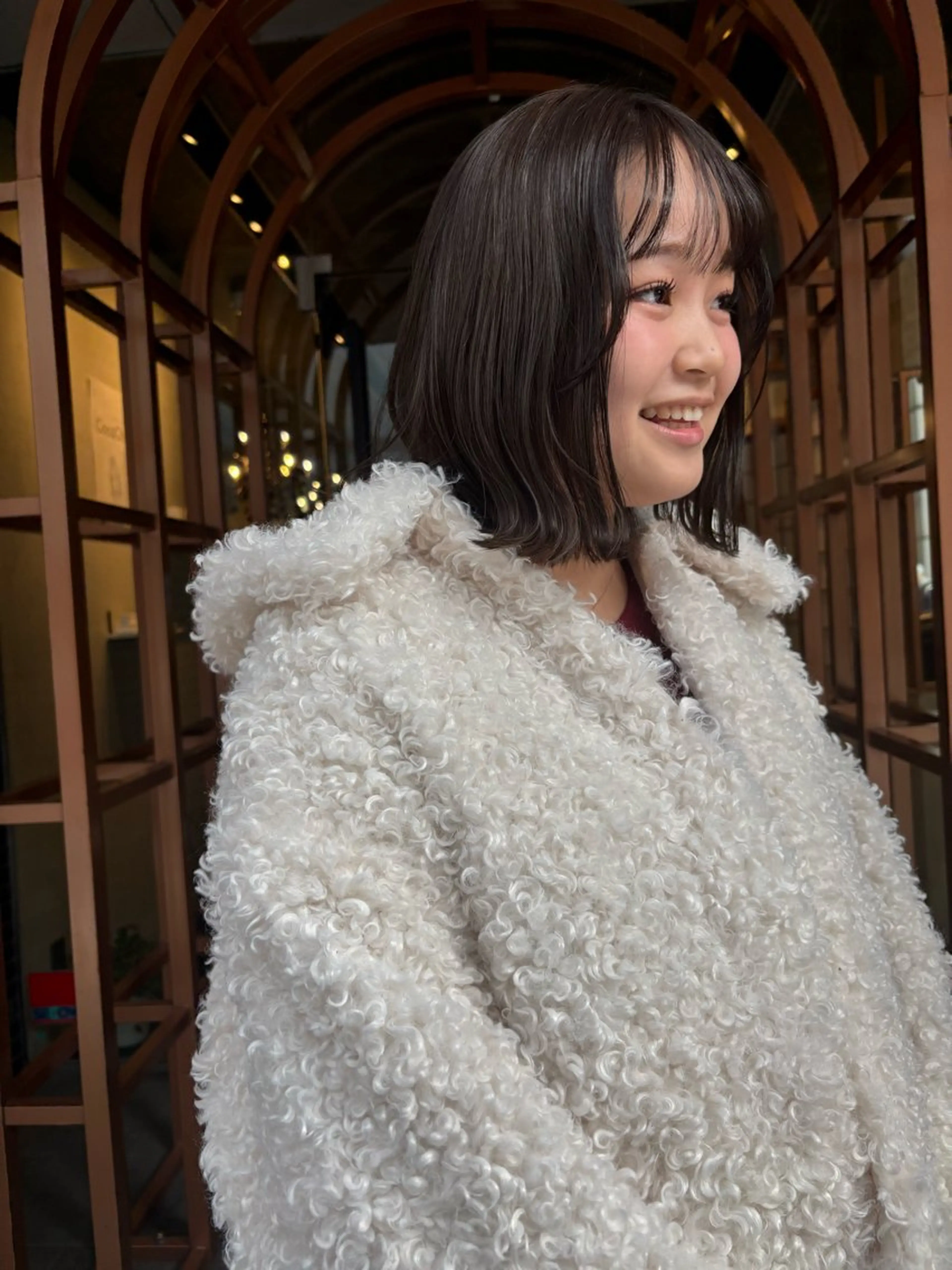 ミディアム カラー ベージュカラー ブリーチ グレージュ ラベンダーカラー ラベンダーグレージュ Canon/ インナーカラー/四条のヘアスタイル