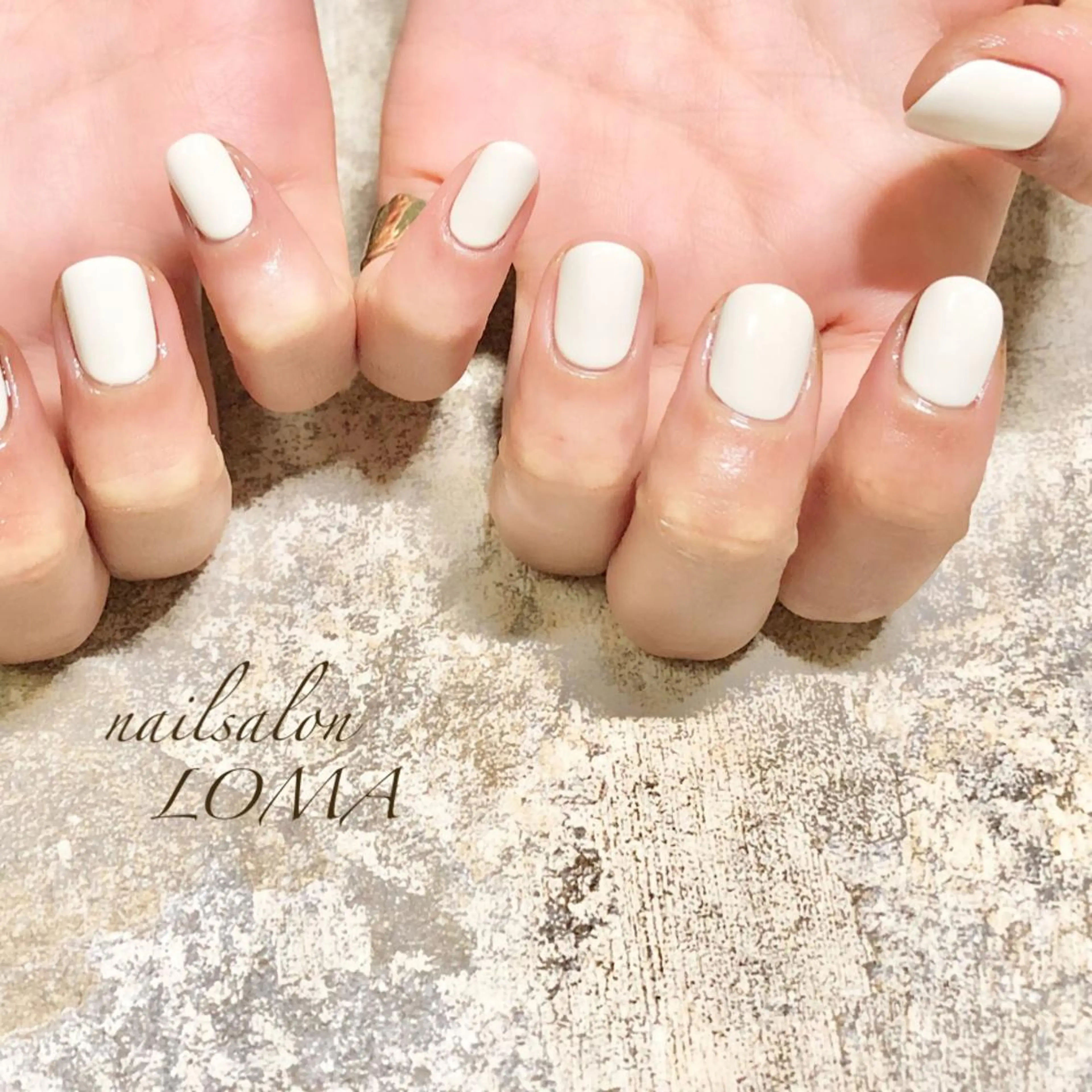 ネイル ホワイト ハンドネイル ハンドケア m-nail所属・m-nail 🌙minamiのネイルデザイン
