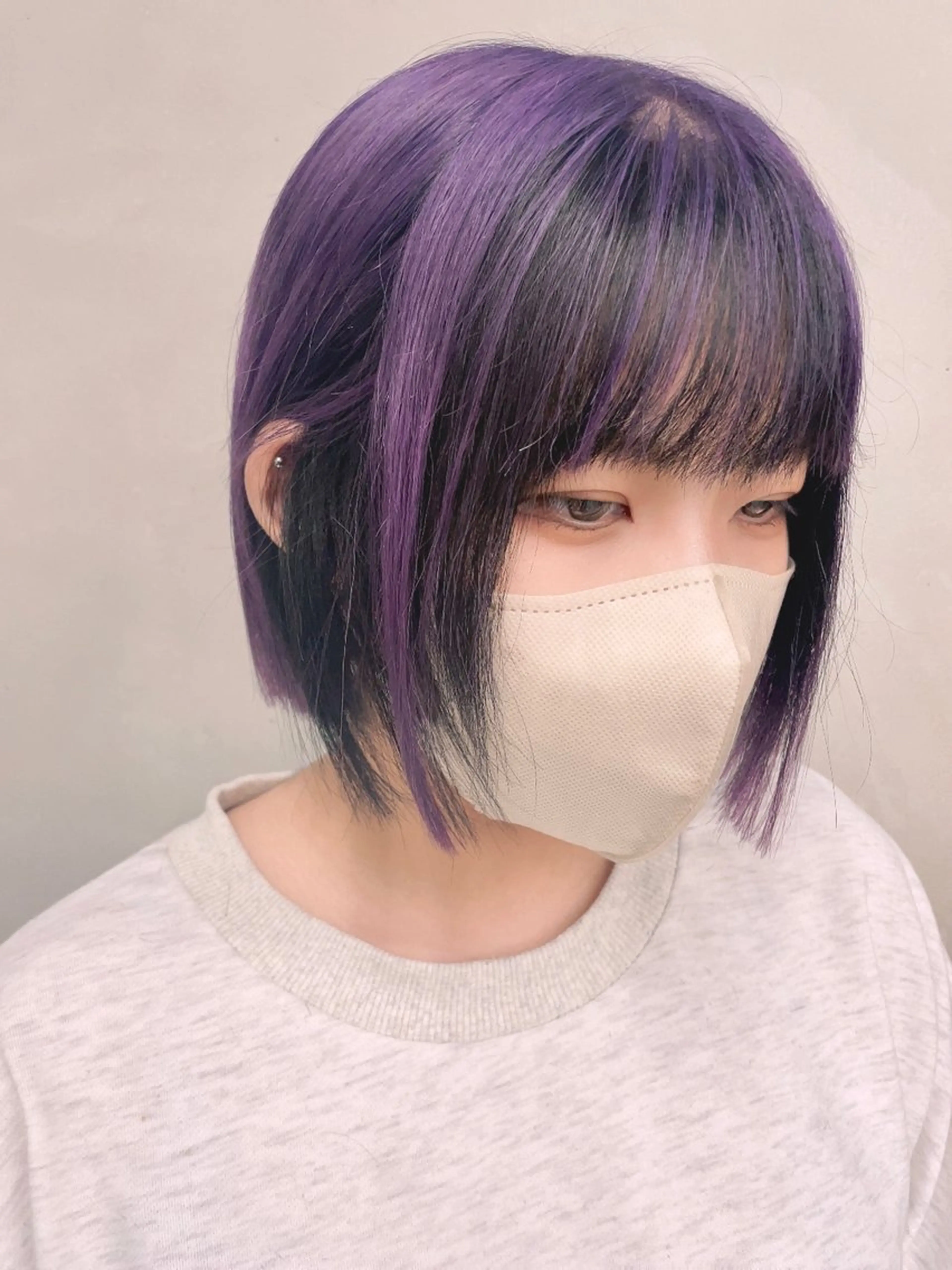 セミロング カラー ヘアカラー トリートメント SALOWIN池袋East店3F所属・インナーカラー 推し ブリーチ  髪質改善のヘアスタイル