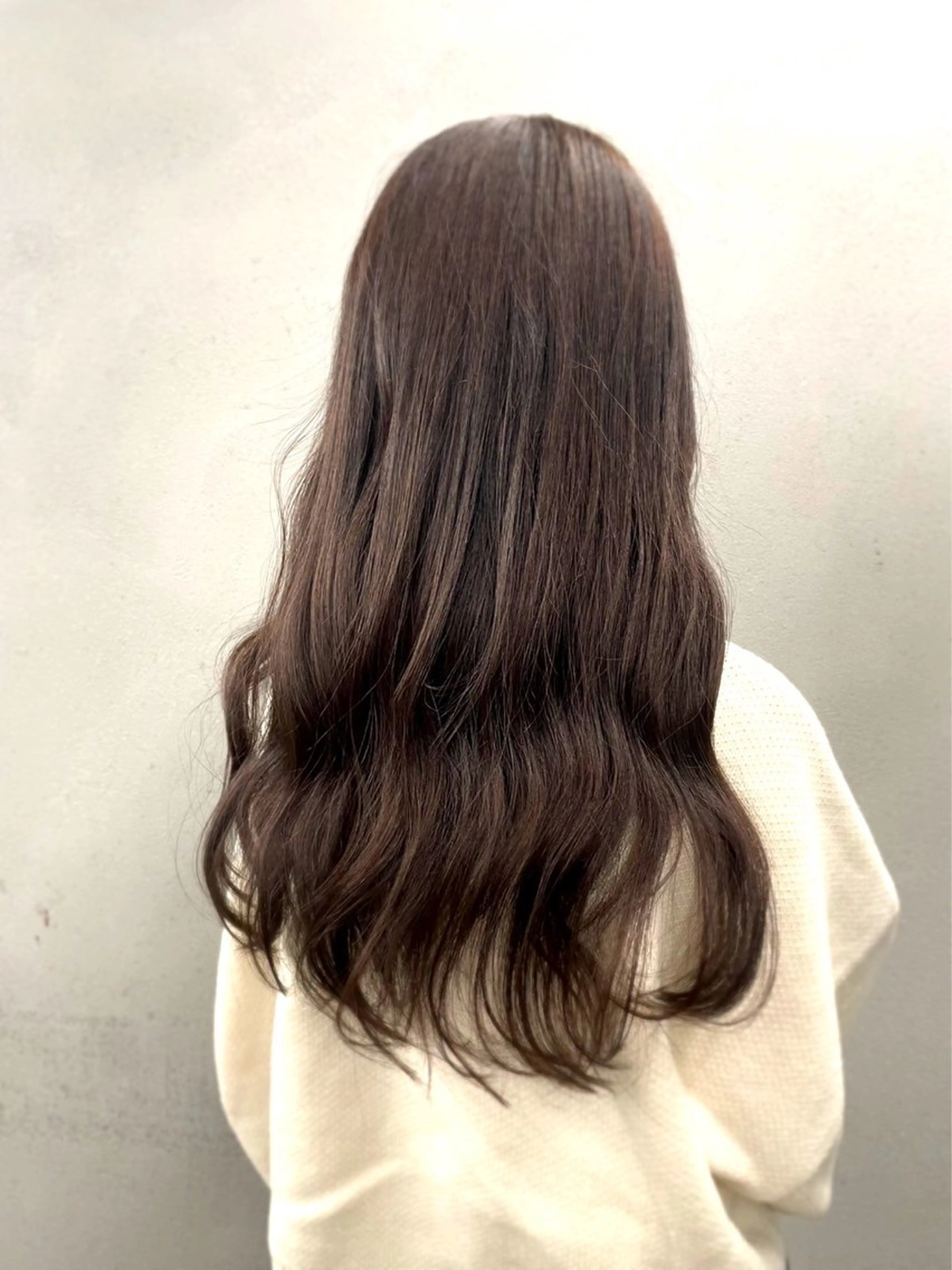 ロング 艶髪/縮毛矯正 🫧辻野海羽のヘアスタイル