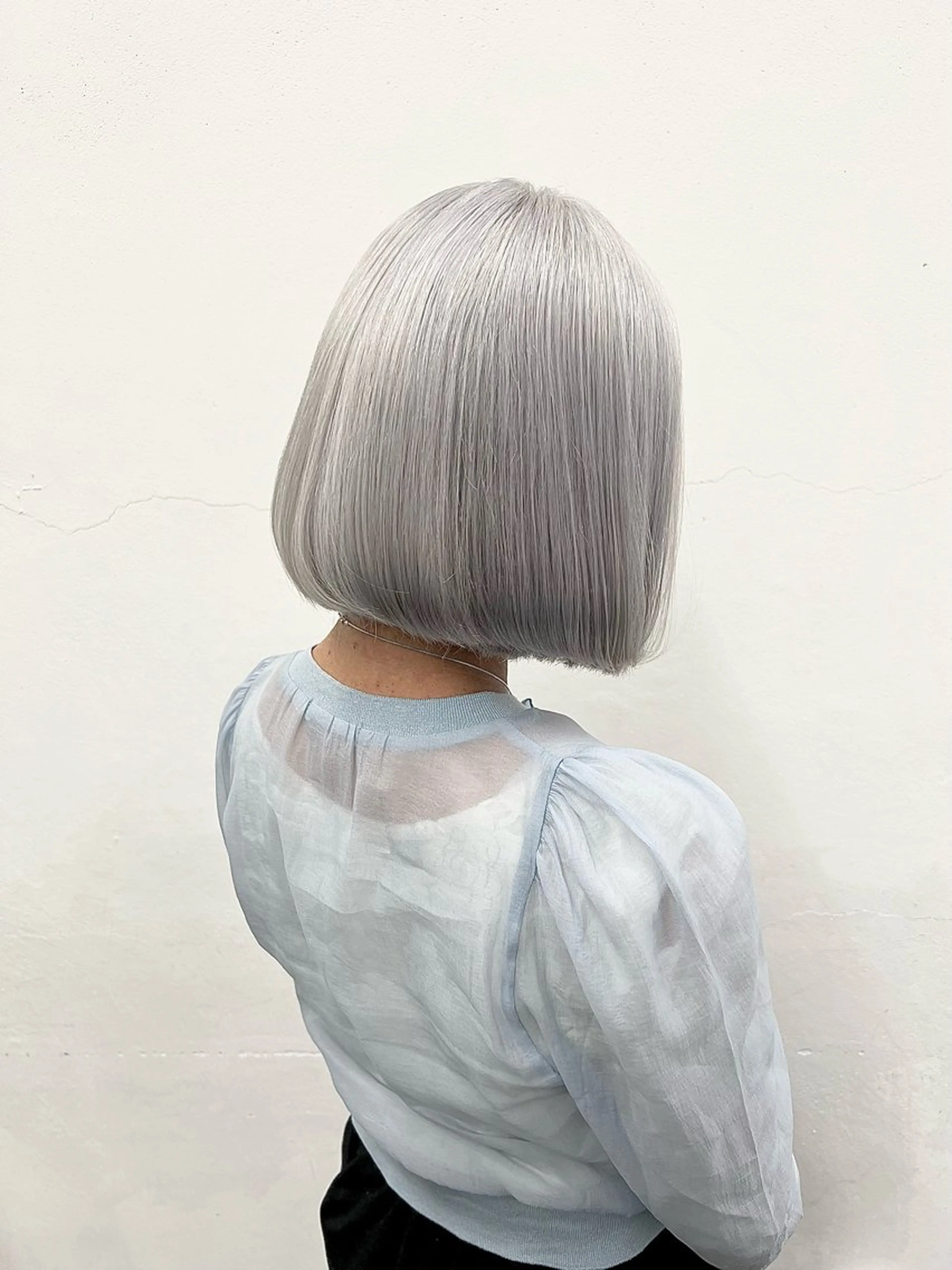 ショート カラー ベージュカラー ブリーチ ブロンド ブラウンカラー ケアブリーチ nico TOKYO 渋谷所属・ブリーチ　ハイトーン 特化🌈フジタハルキのヘアスタイル