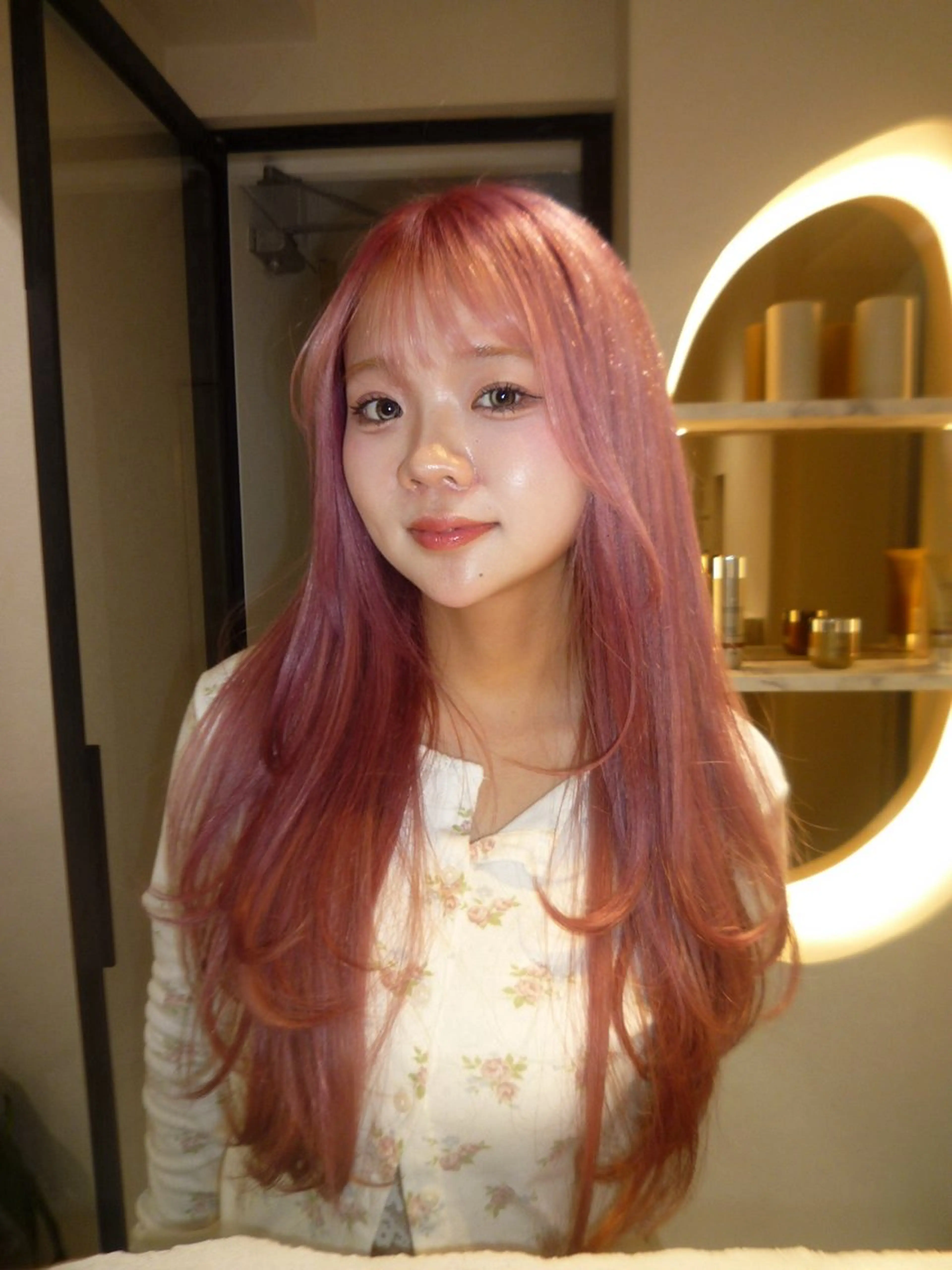 レディースカット✨ロングレイヤーカットの写真