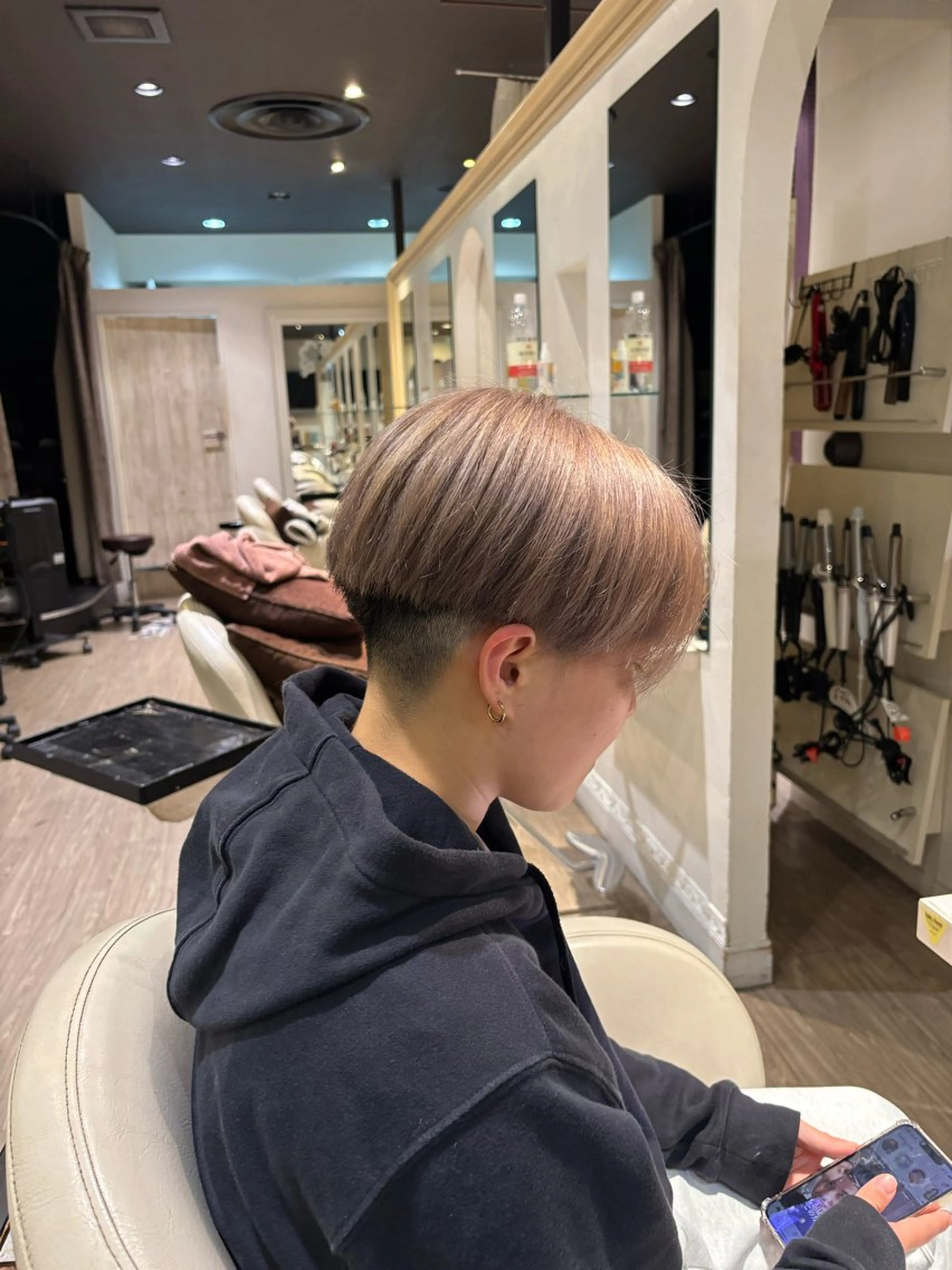 ショート はるか/阪急茨木/髪 質改善/透明感カラーのヘアスタイル