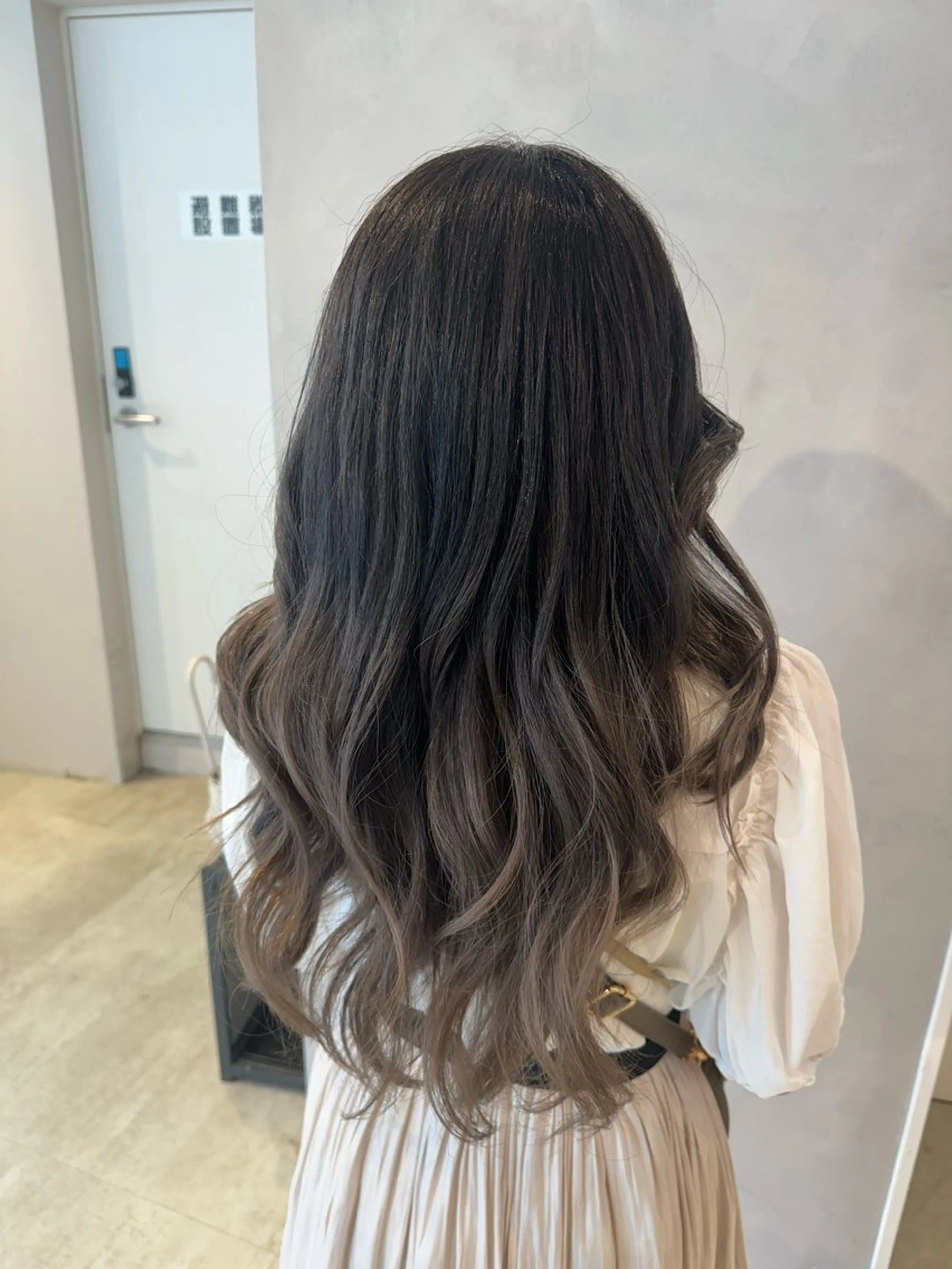 カラー カット ヘアカラー トリートメント 透明感カラー✨艶髪 制作🌱山根あゆみのヘアスタイル