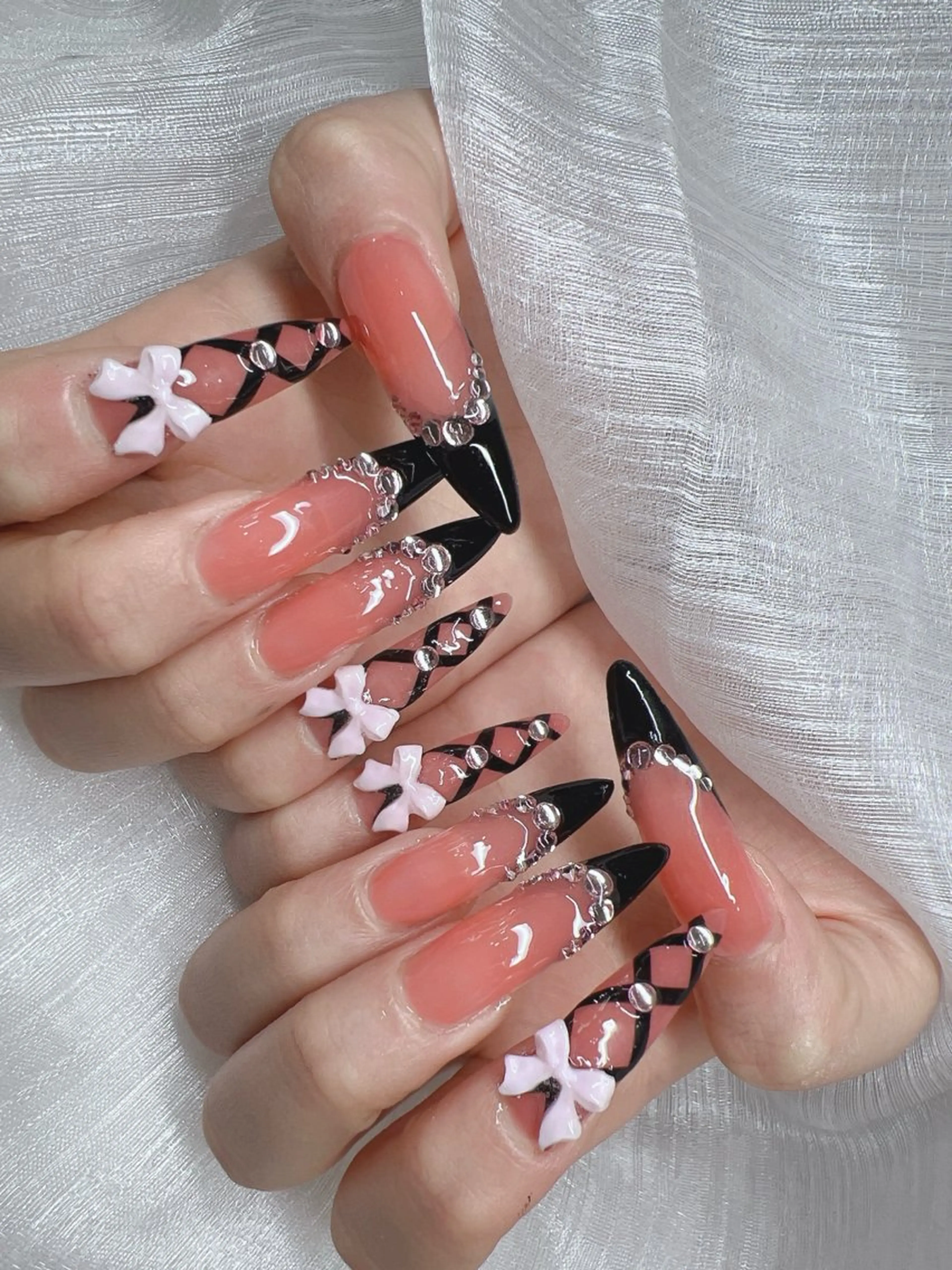 ネイル ハンドネイル Lee Nails チップ長さだし専門店のネイルデザイン