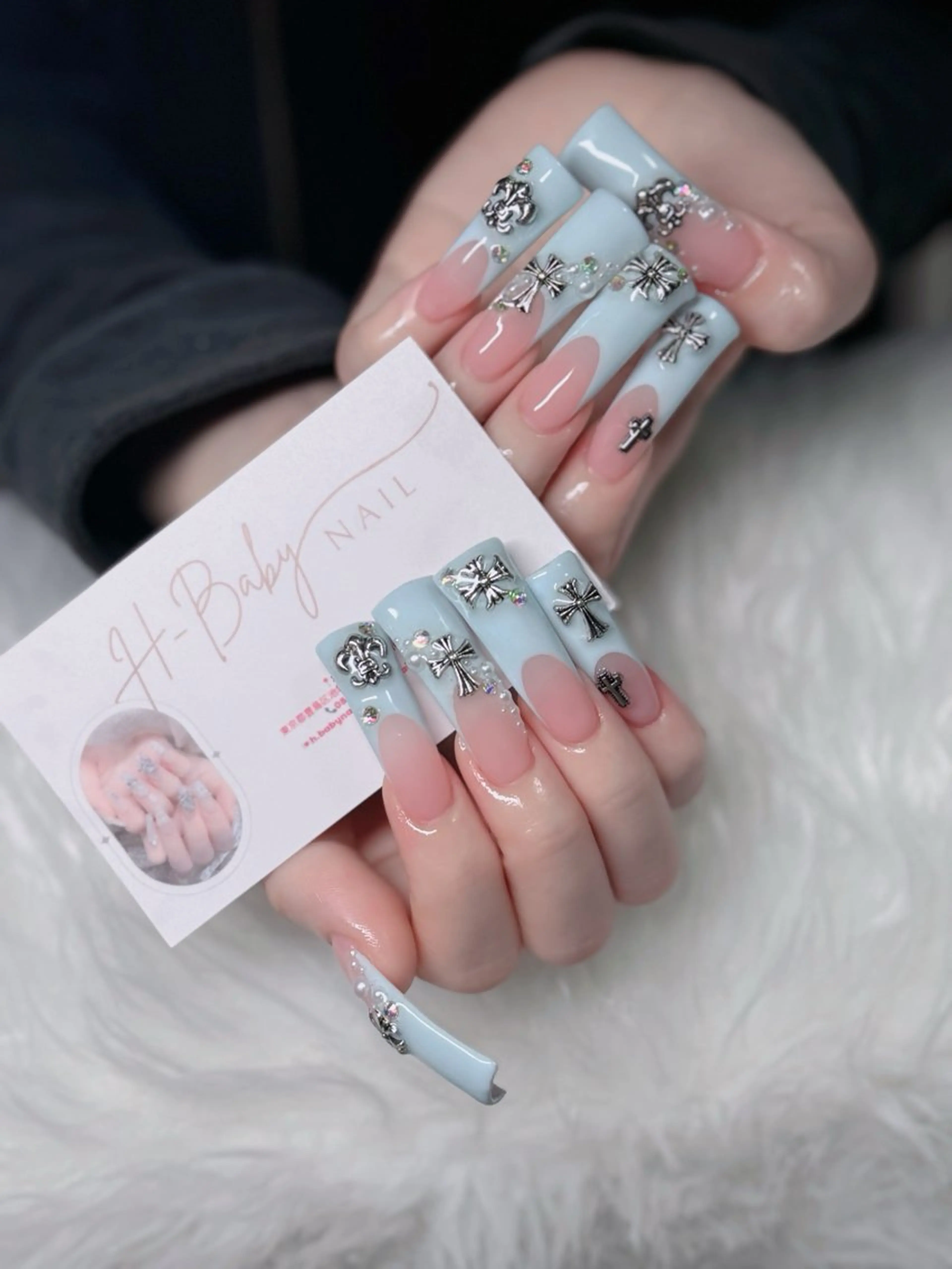 ネイル フレンチネイル ジェルネイル ガラスフレンチ ハロウィン ハート ハンドネイル H.baby Nail Salonのネイルデザイン