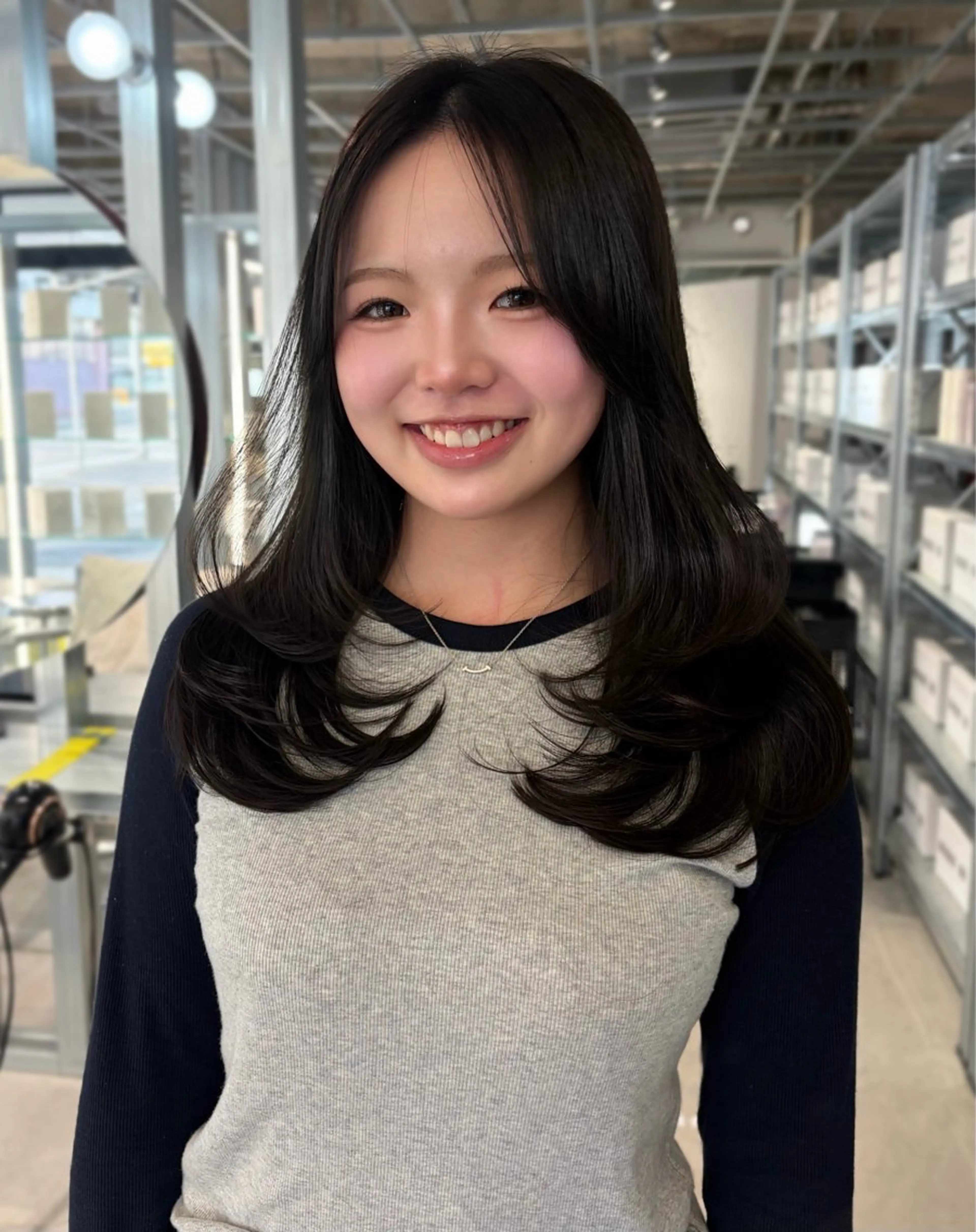 セミロング カラー カット ヘアカラー トリートメント ダブルカラー/レイヤ ーカット 🤍ゆきなのヘアスタイル