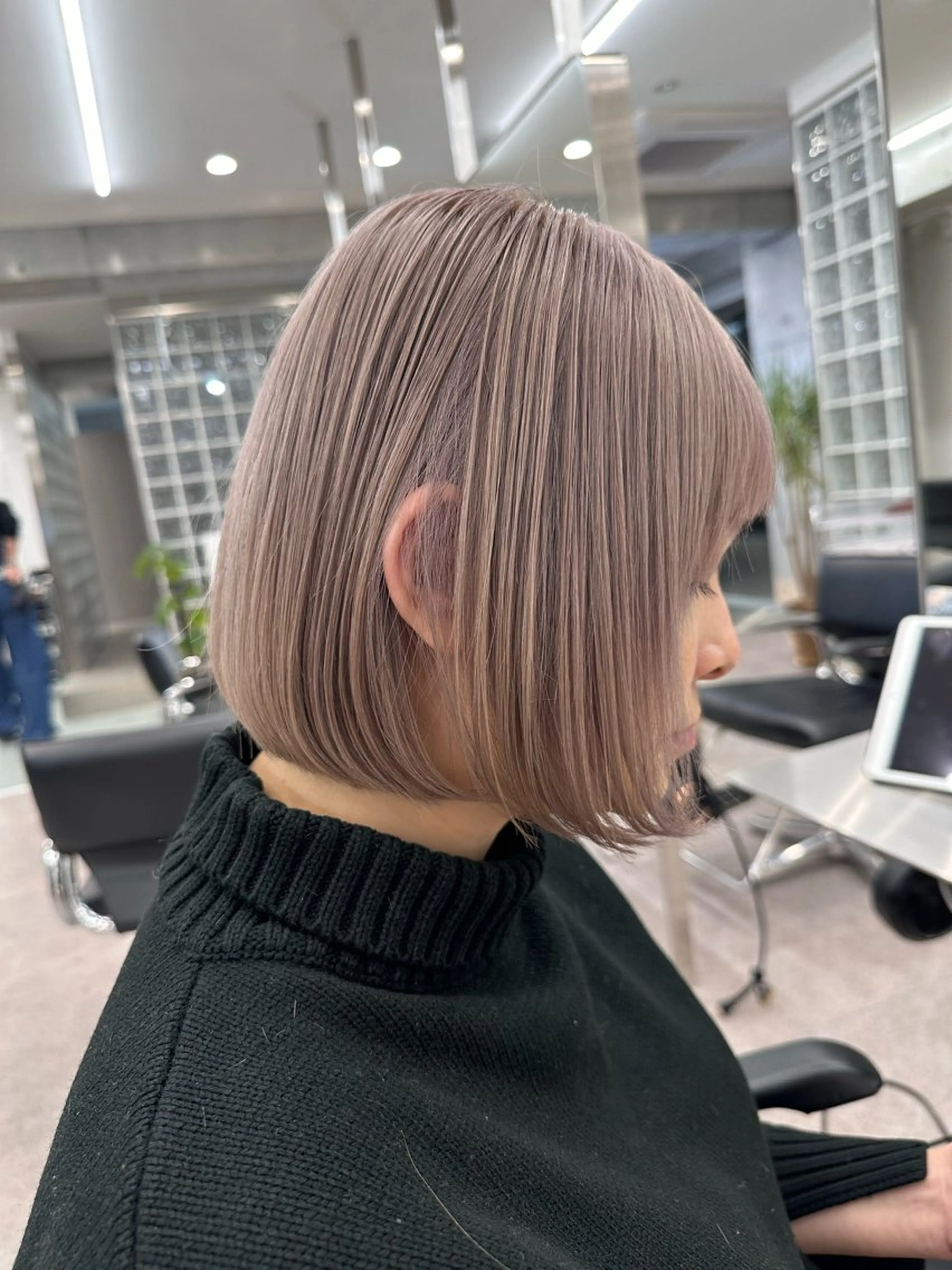 ショート カラー 渋谷ブリーチカラー 韓国ヘアyuikoのヘアスタイル