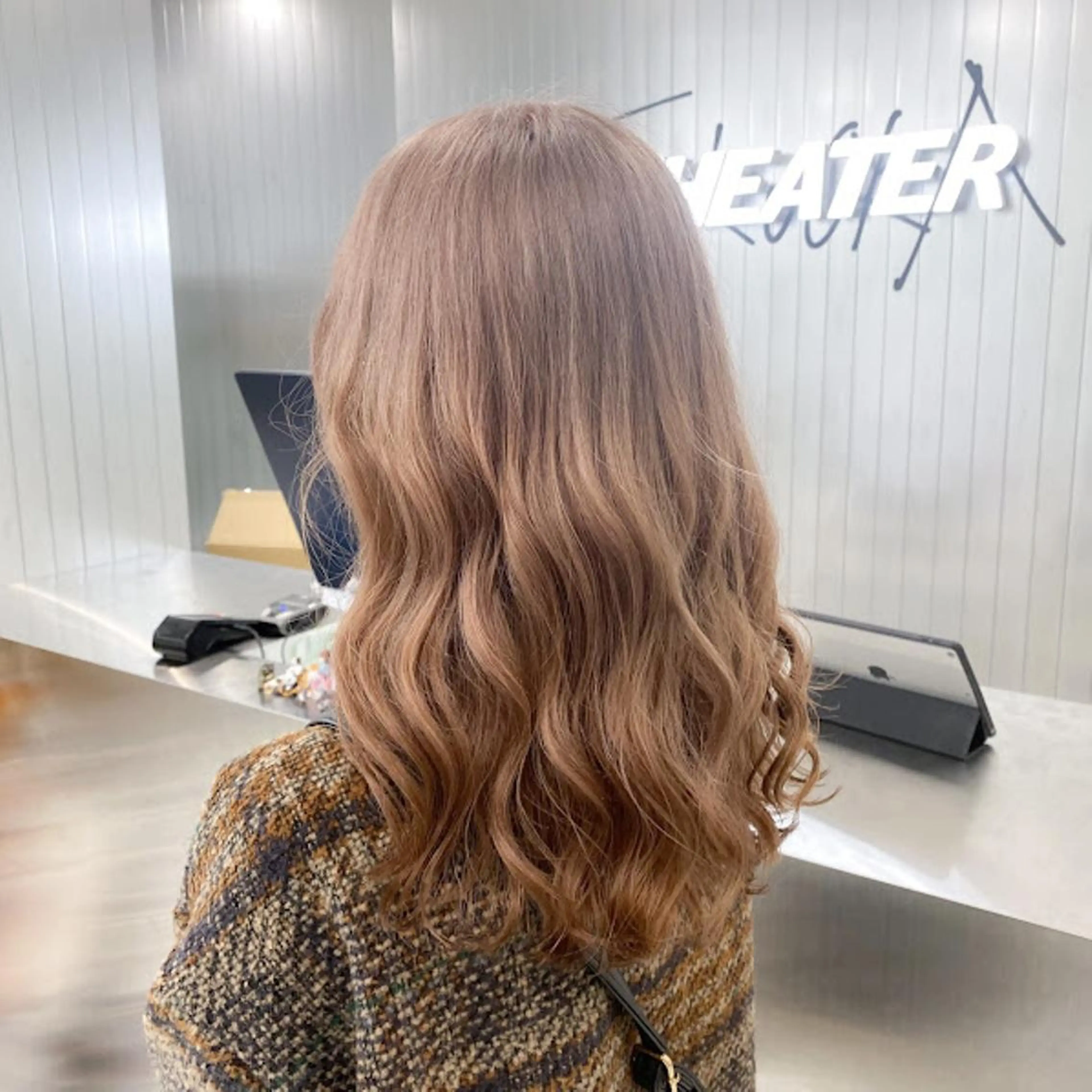 カラー 🫧 THEATER 【公式】🫧天神🫧のヘアスタイル