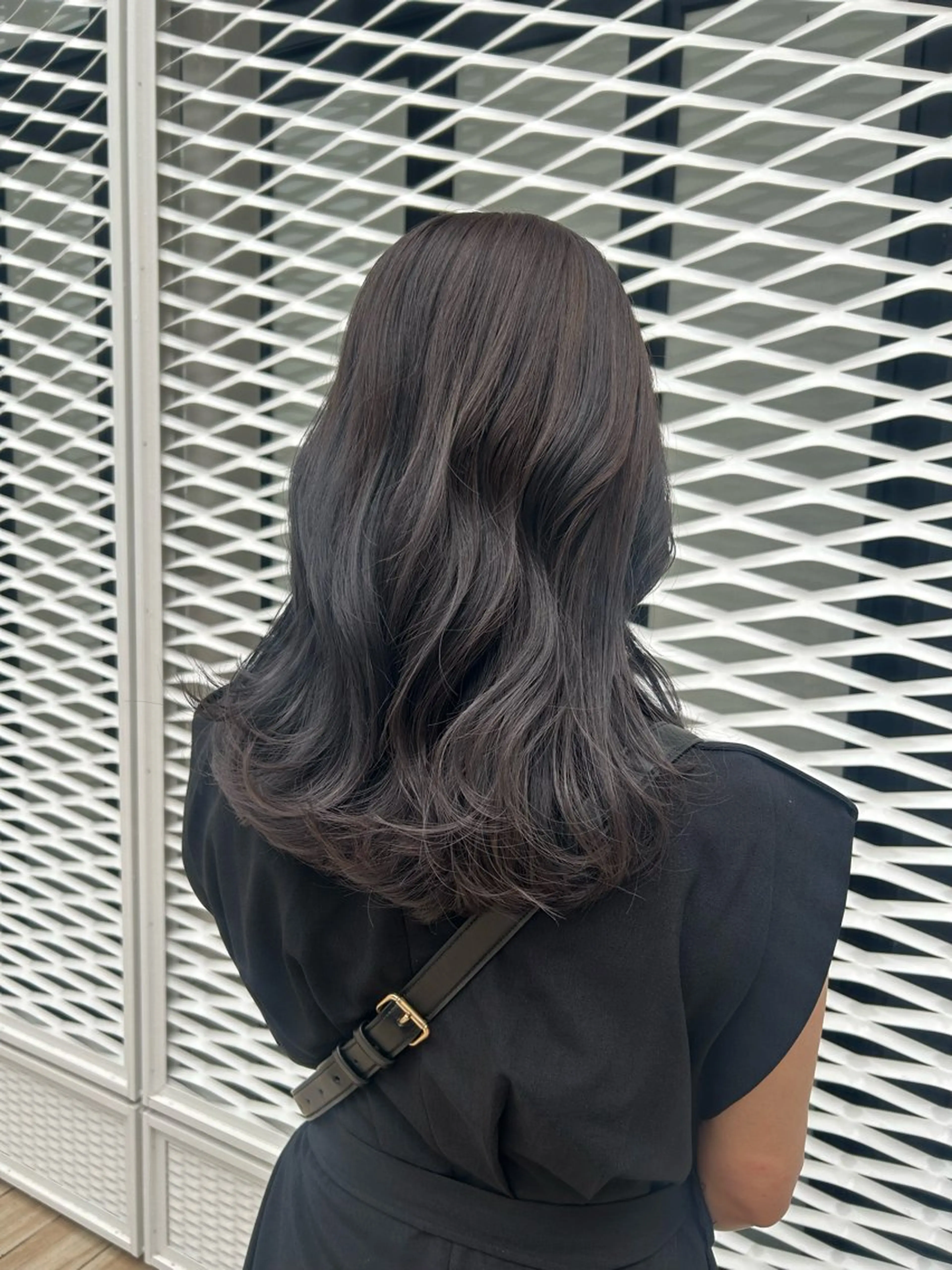 セミロング カラー ヘアアレンジ ブリーチ カット ヘアカラー トリートメント yuka .のヘアスタイル