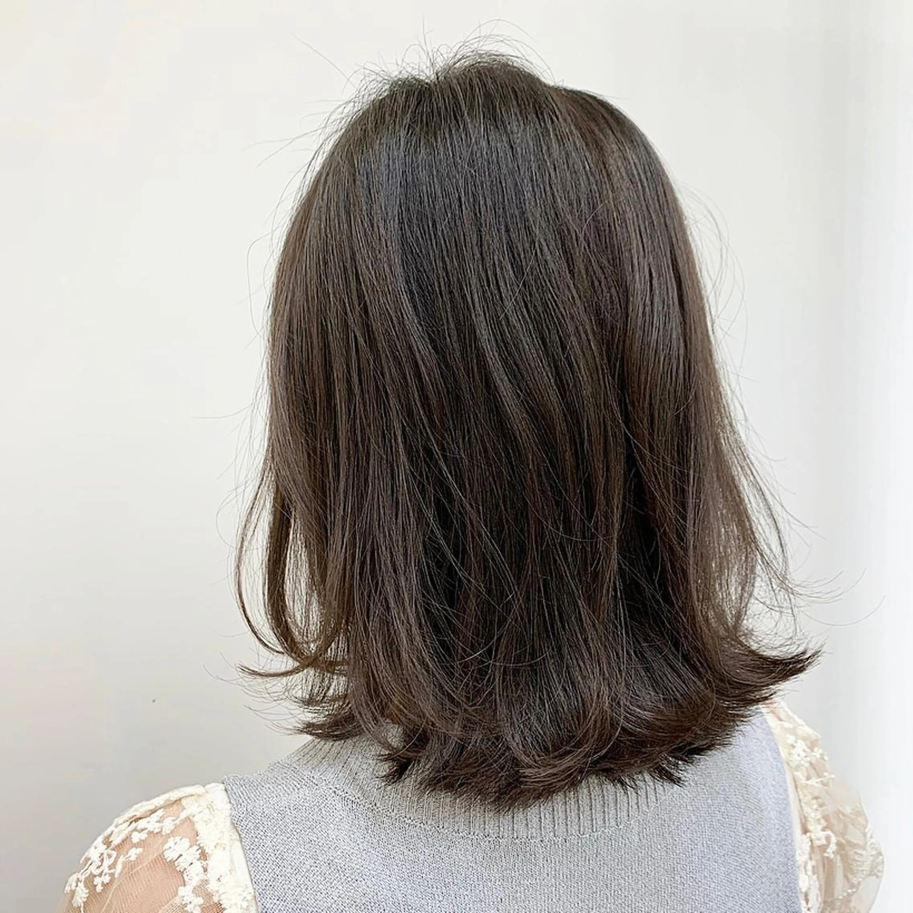 セミロング 倉持美雪 ＊幸せの伝導師＊のヘアスタイル