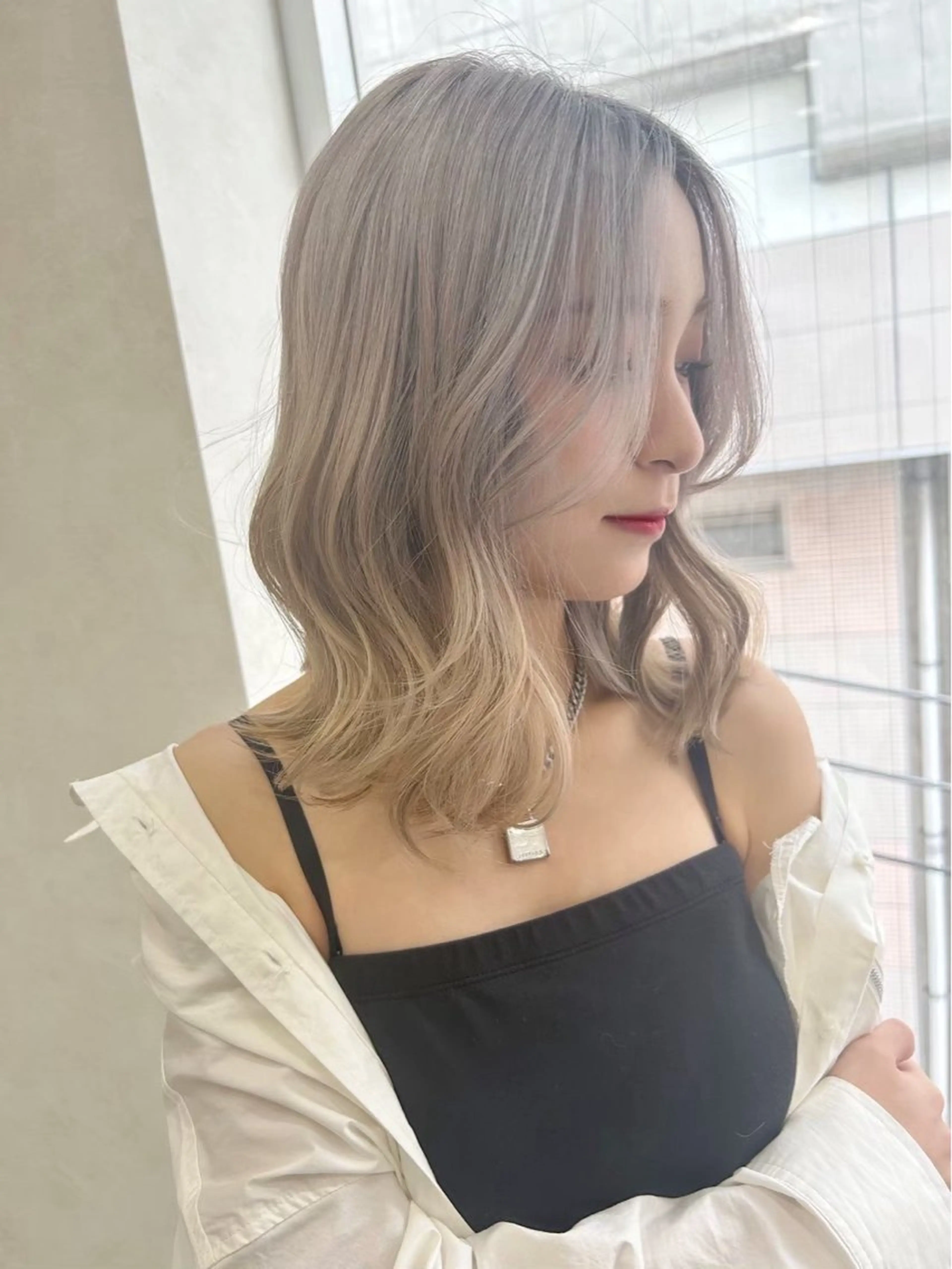 ミディアム 暖色カラー🩷 ハイトーン🦋/紗矢のヘアスタイル