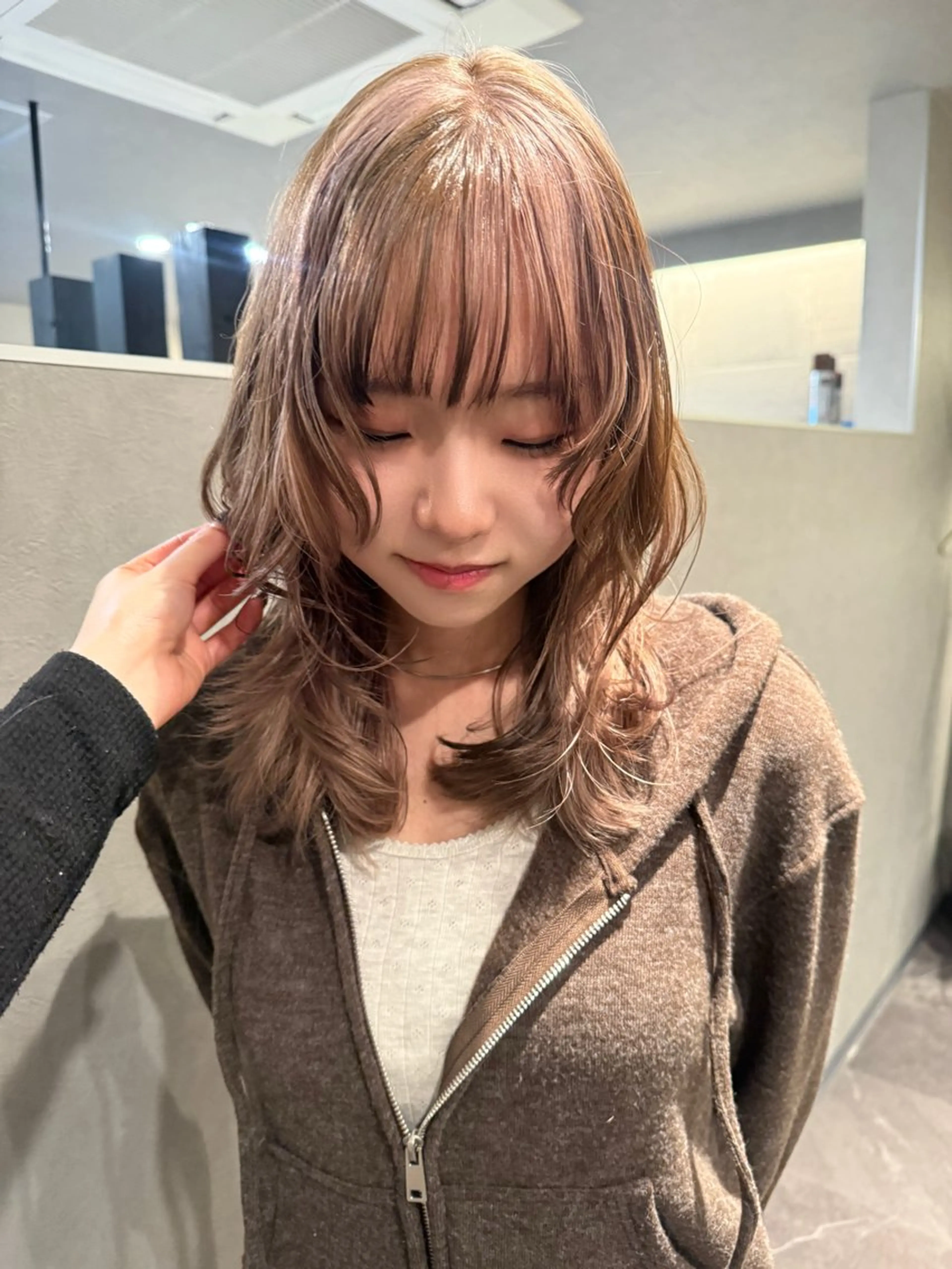 ミディアム カラー ヘアカラー 透明カラー/レイヤー misaki °＊のヘアスタイル