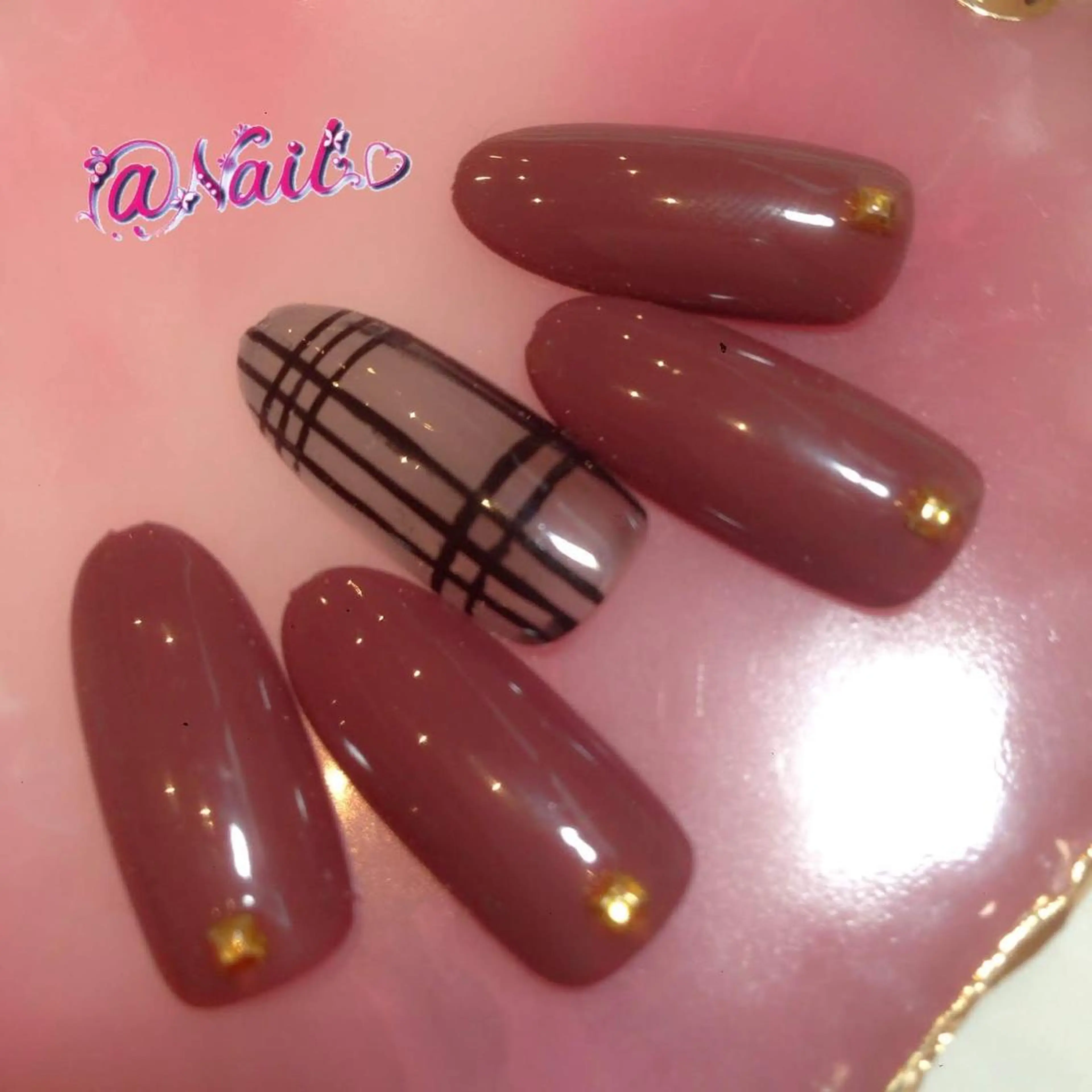 ネイル ネイルチップ 小尾 栞のネイルデザイン