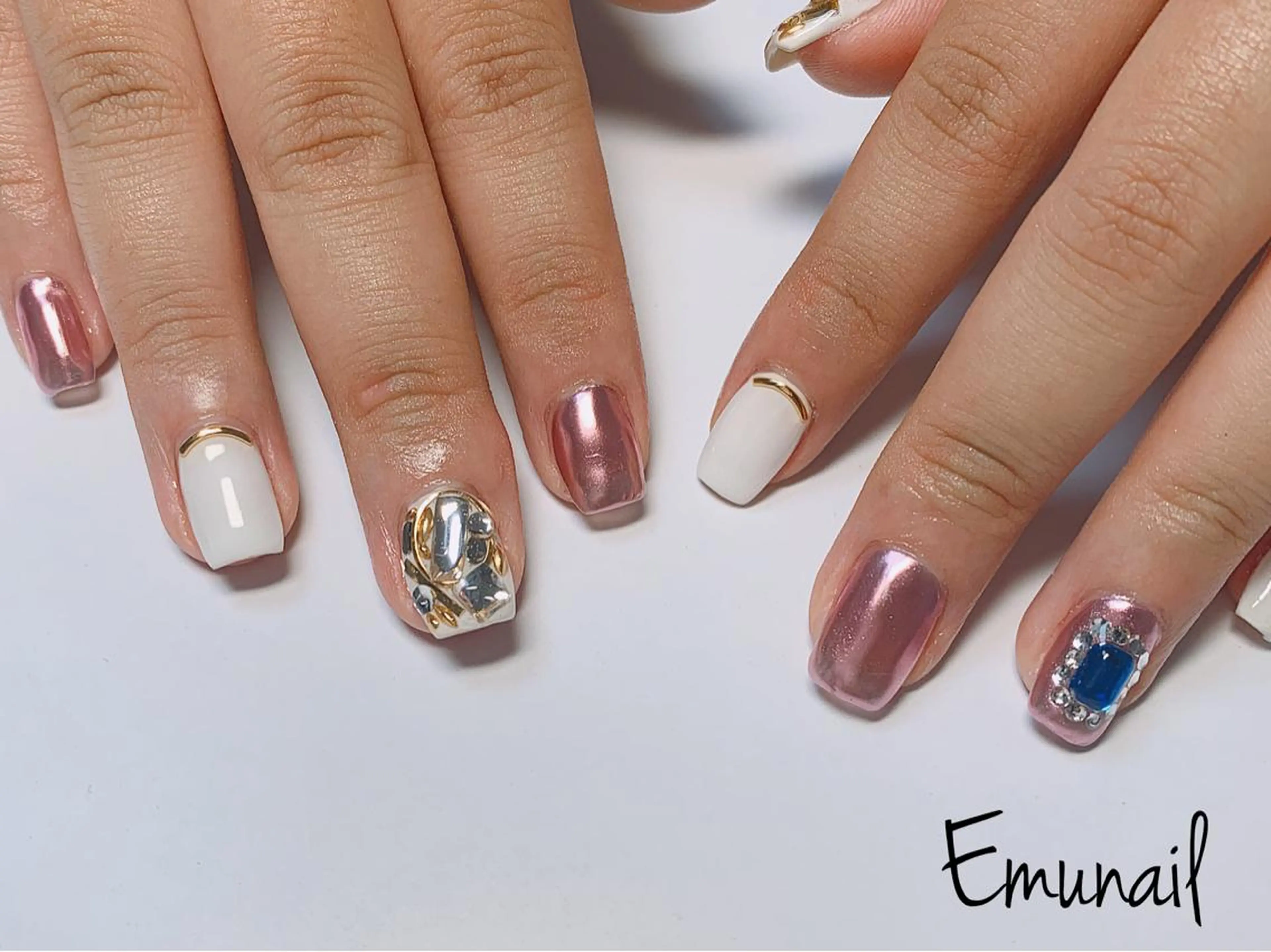 ネイル ハンドネイル Emu Nailのネイルデザイン