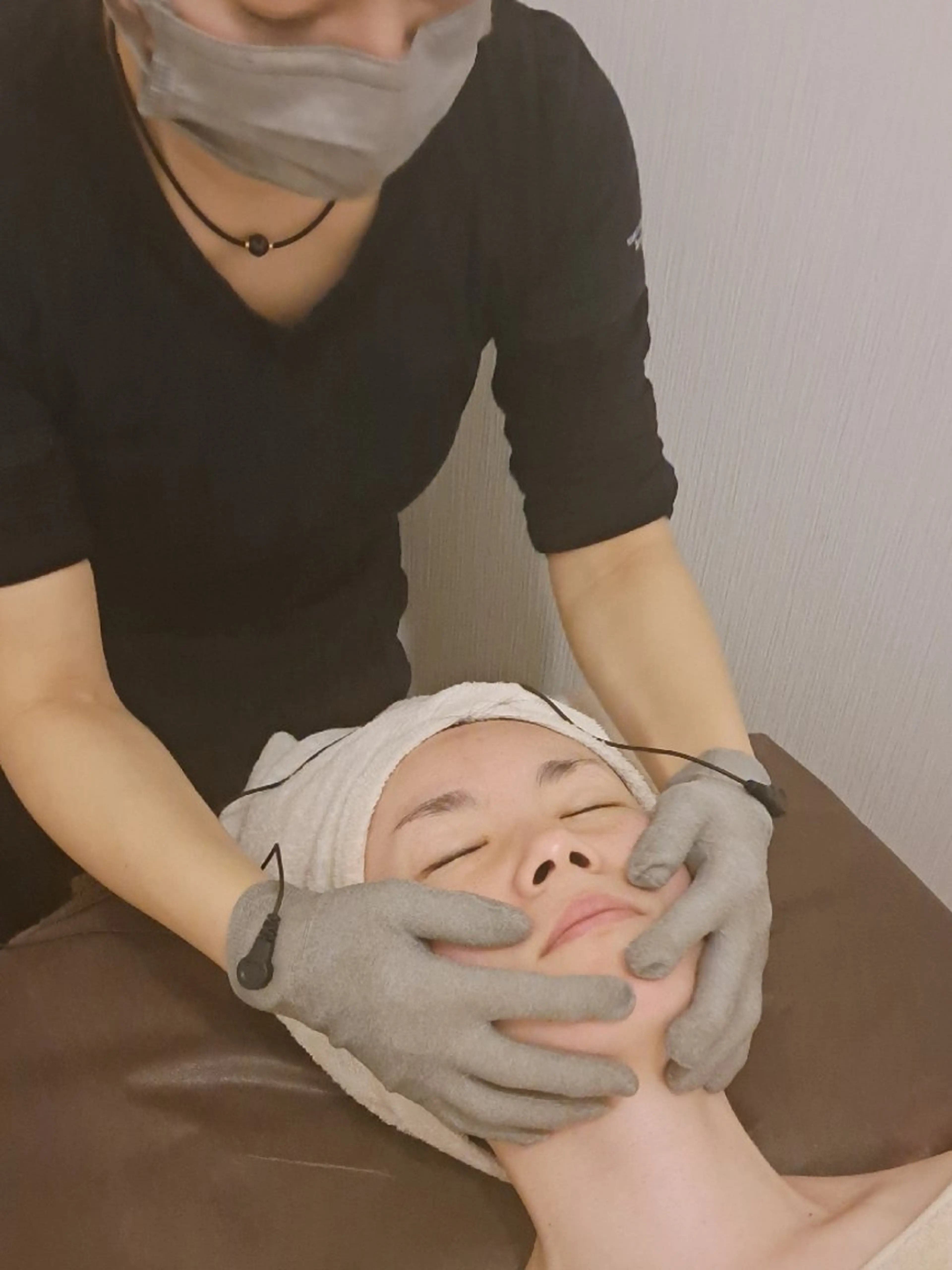 たるみUP⤴フェイシャル✨　デコルテ・ヘッドマッサージ・肩甲骨調整付きの写真