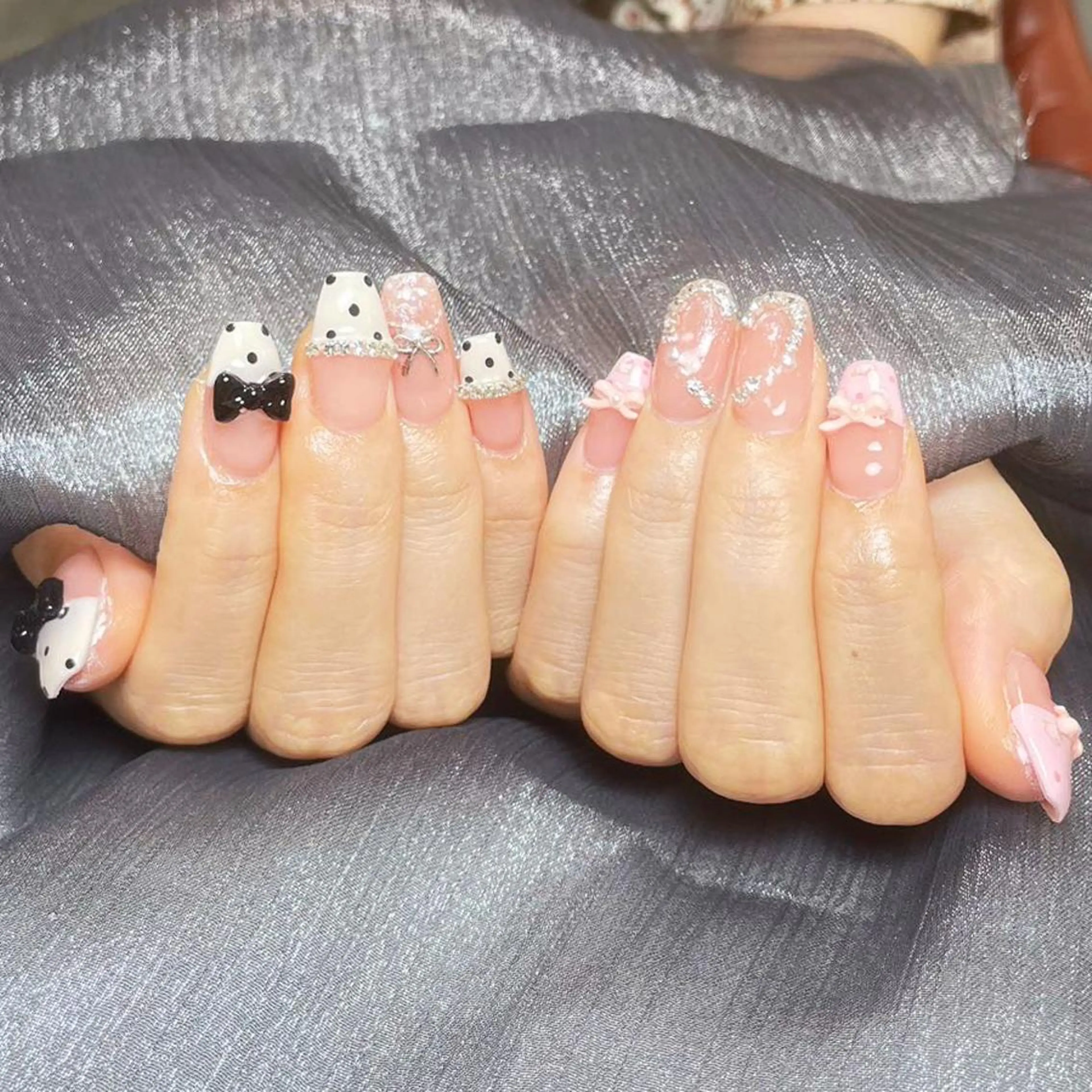 ネイル アートネイル オーロラネイル ガーリー キラキラネイル マグネットネイル ハンドネイル DIAMOND 💅のネイルデザイン