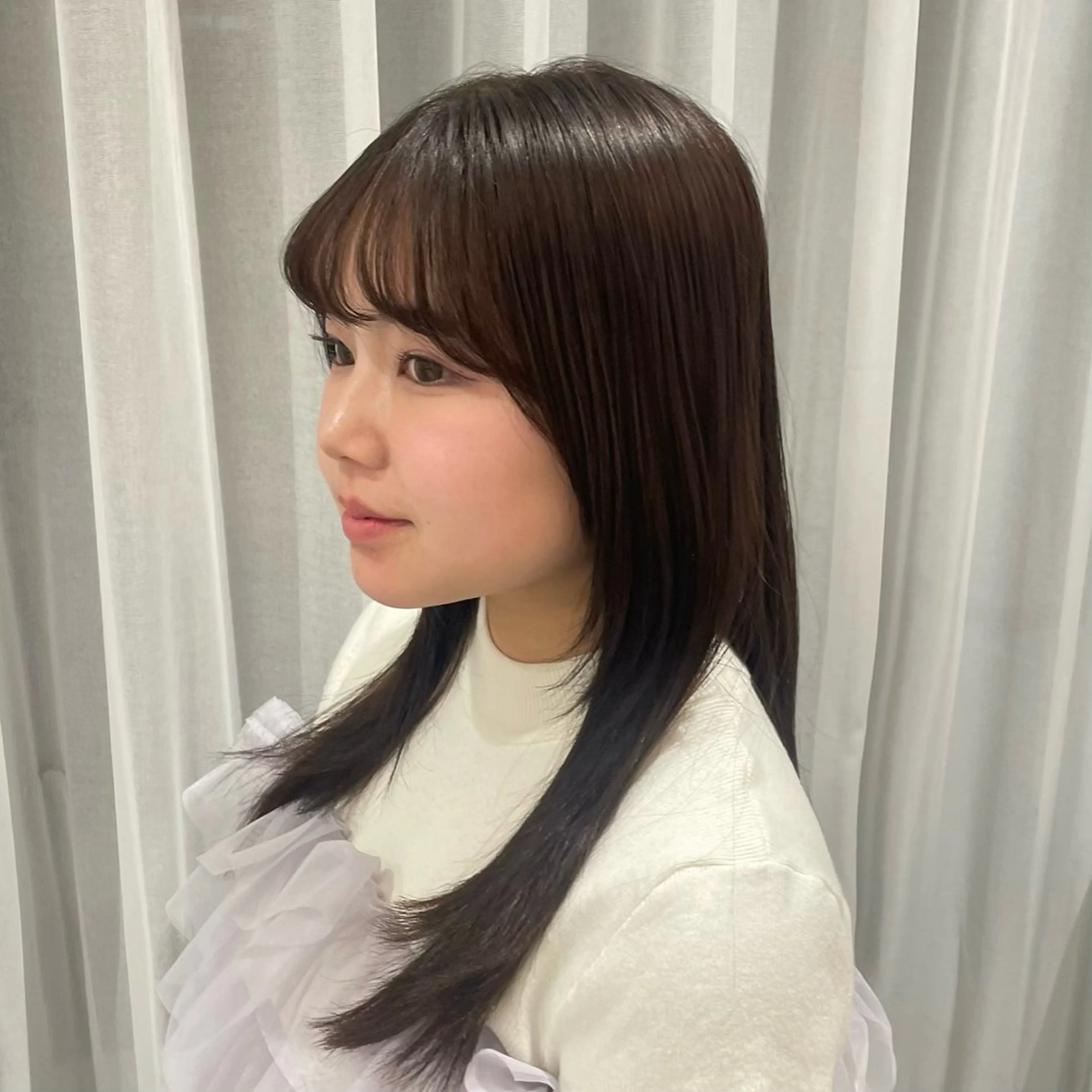 ロング ハルカ/暖色カラー/ ブリーチカラーのヘアスタイル