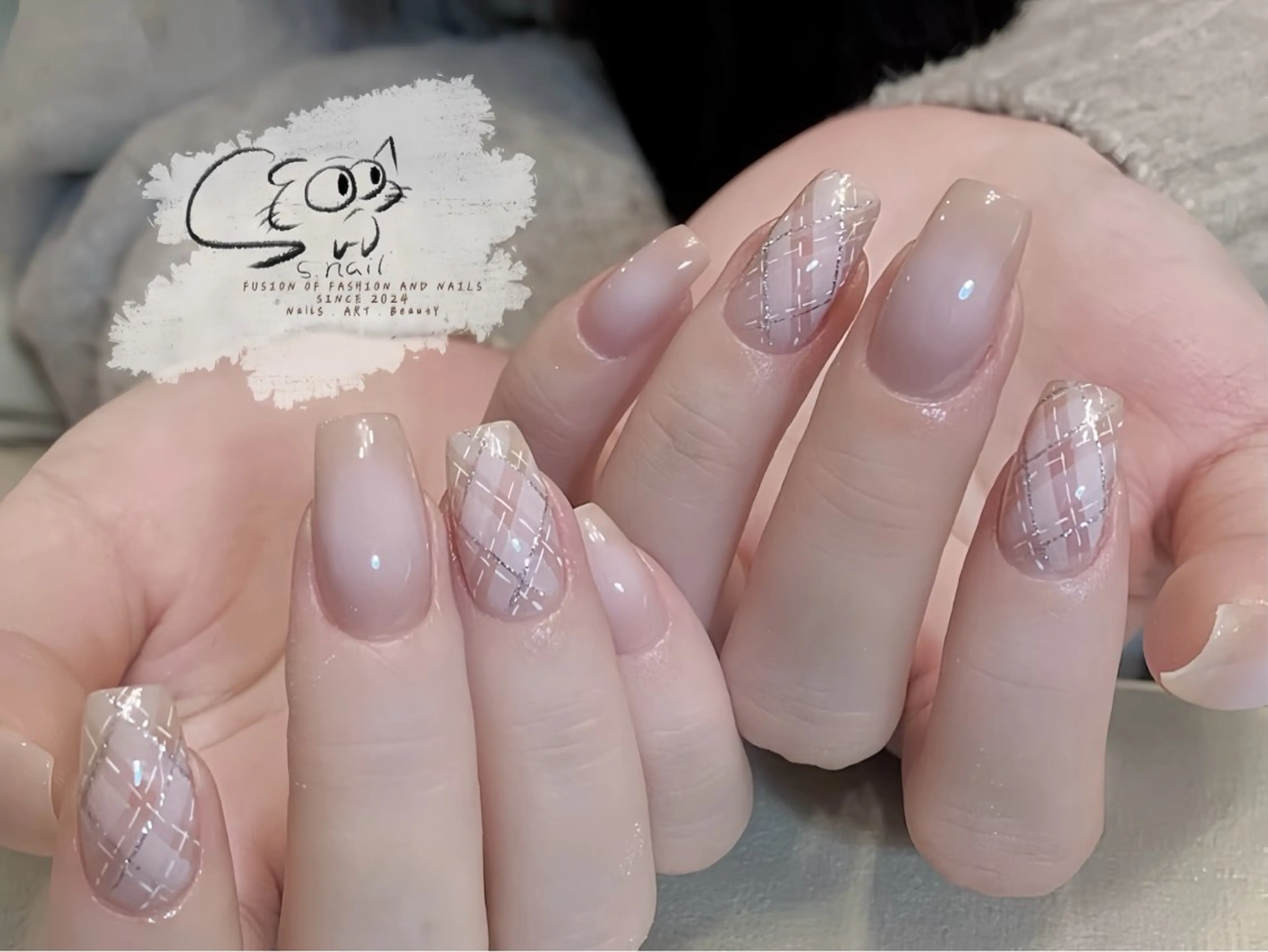 ネイル チークネイル フレンチネイル グラデーション マグネットネイル ワンカラーネイル ハンドネイル S.nail所属・S.nail _のネイルデザイン