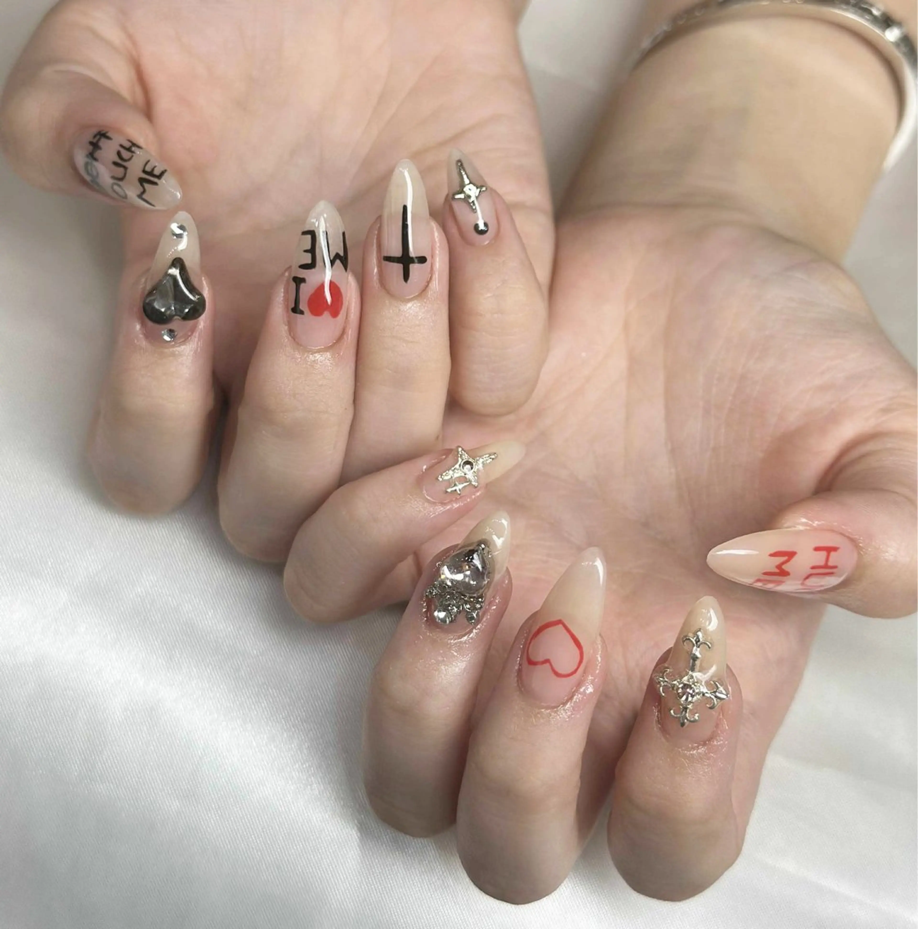 ネイル 持ち込み はる はるのネイルデザイン