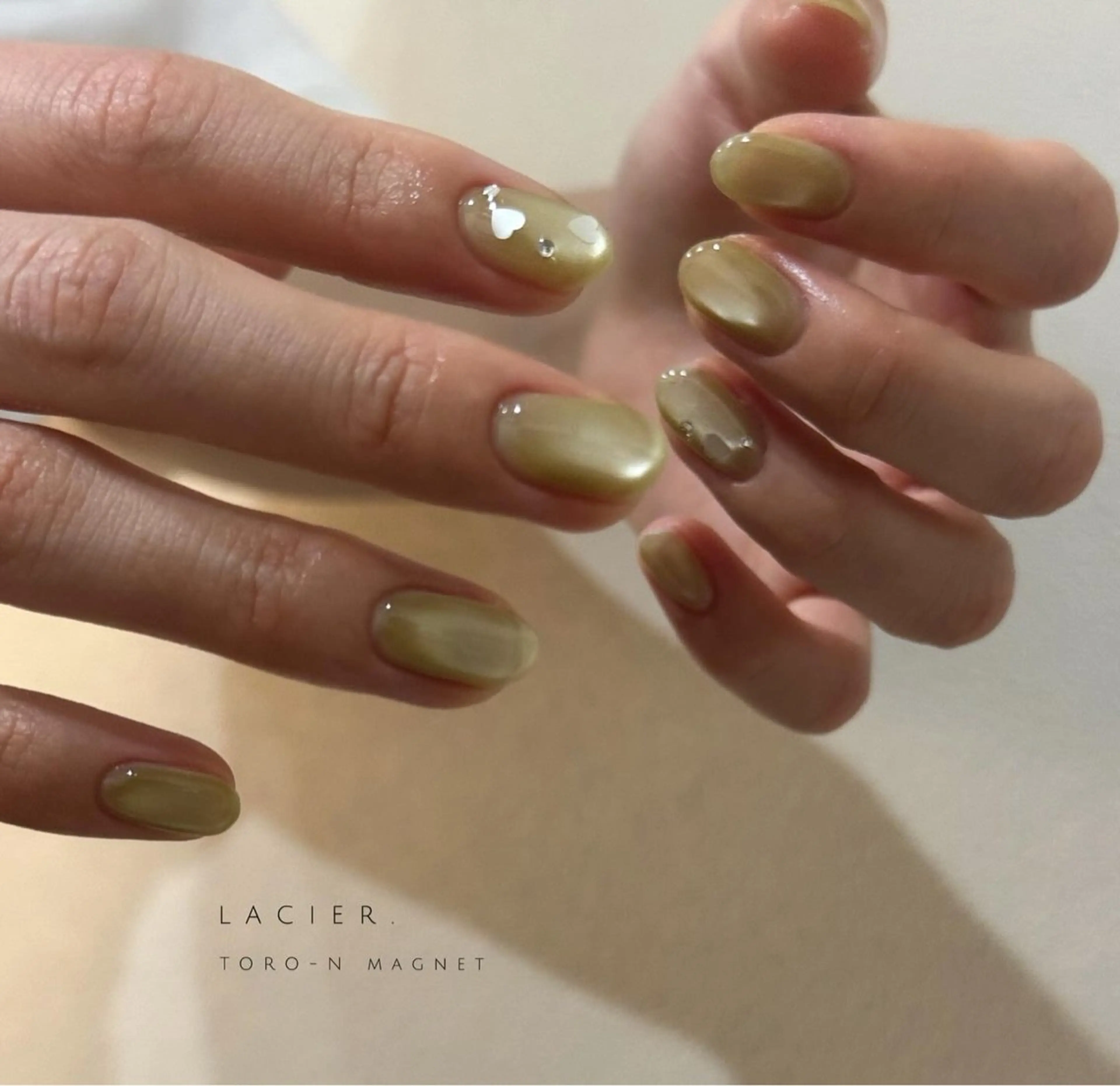 ネイル マグネットネイル ハンドネイル lacier nailのネイルデザイン