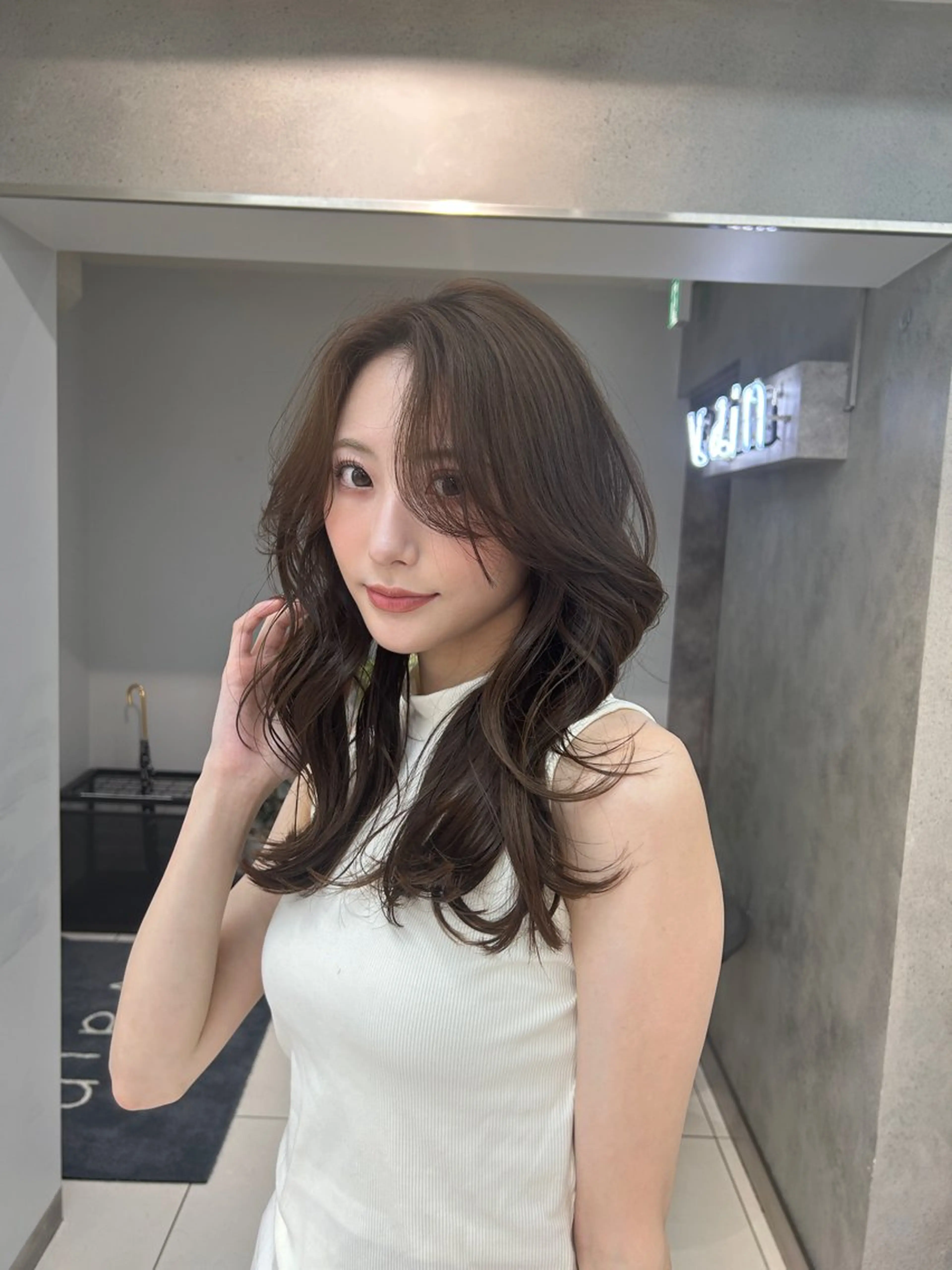 セミロング レイヤー×ツヤカラー 渋谷/kougaのヘアスタイル