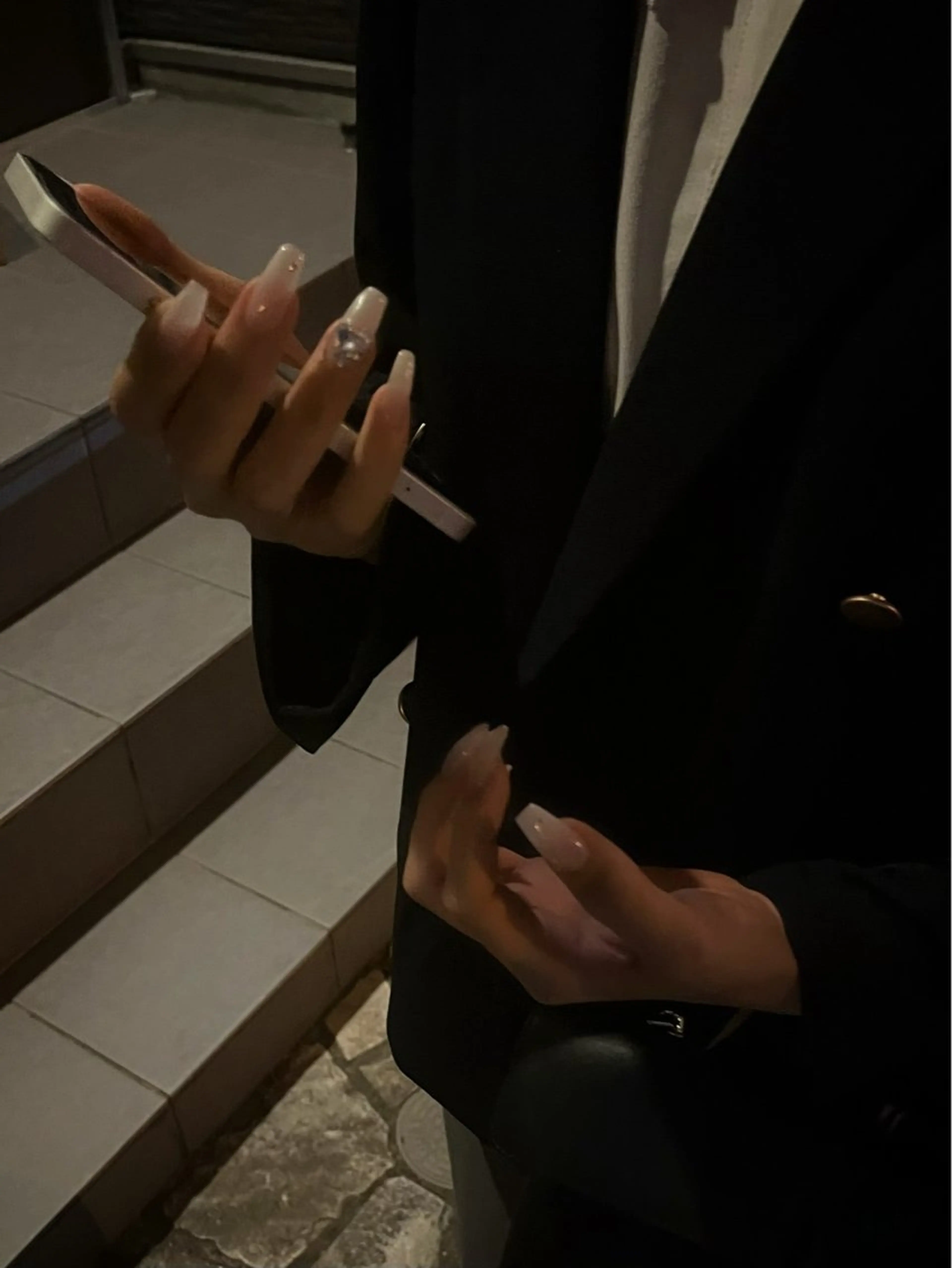 ネイル キラキラネイル マグネットネイル ワンカラーネイル スカルプネイル ワンホンネイル nine.🦋 YUKOのネイルデザイン