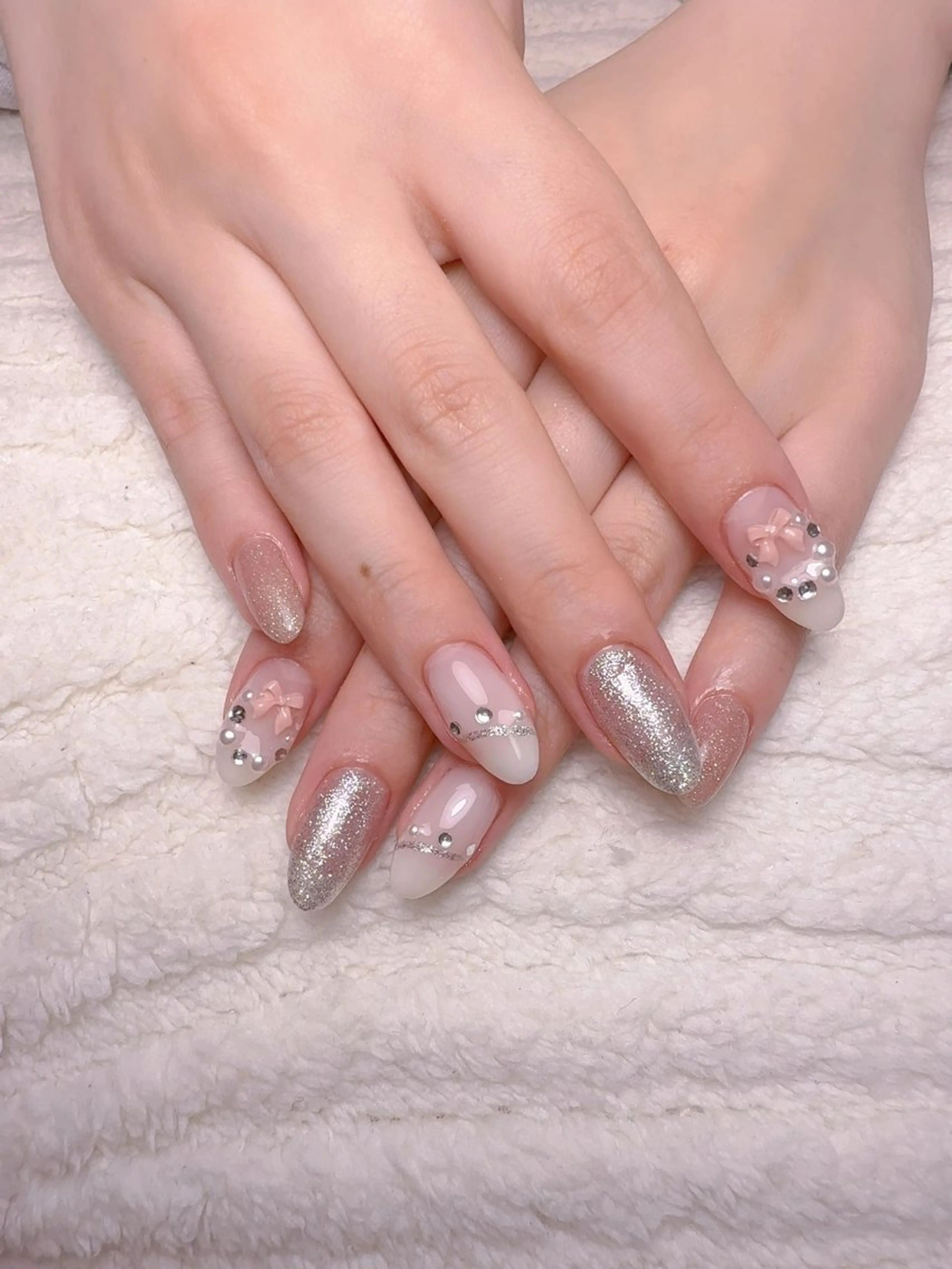 ネイル 冬ネイル クリスマス ハンドネイル cat‘s nail🐈⬛のネイルデザイン