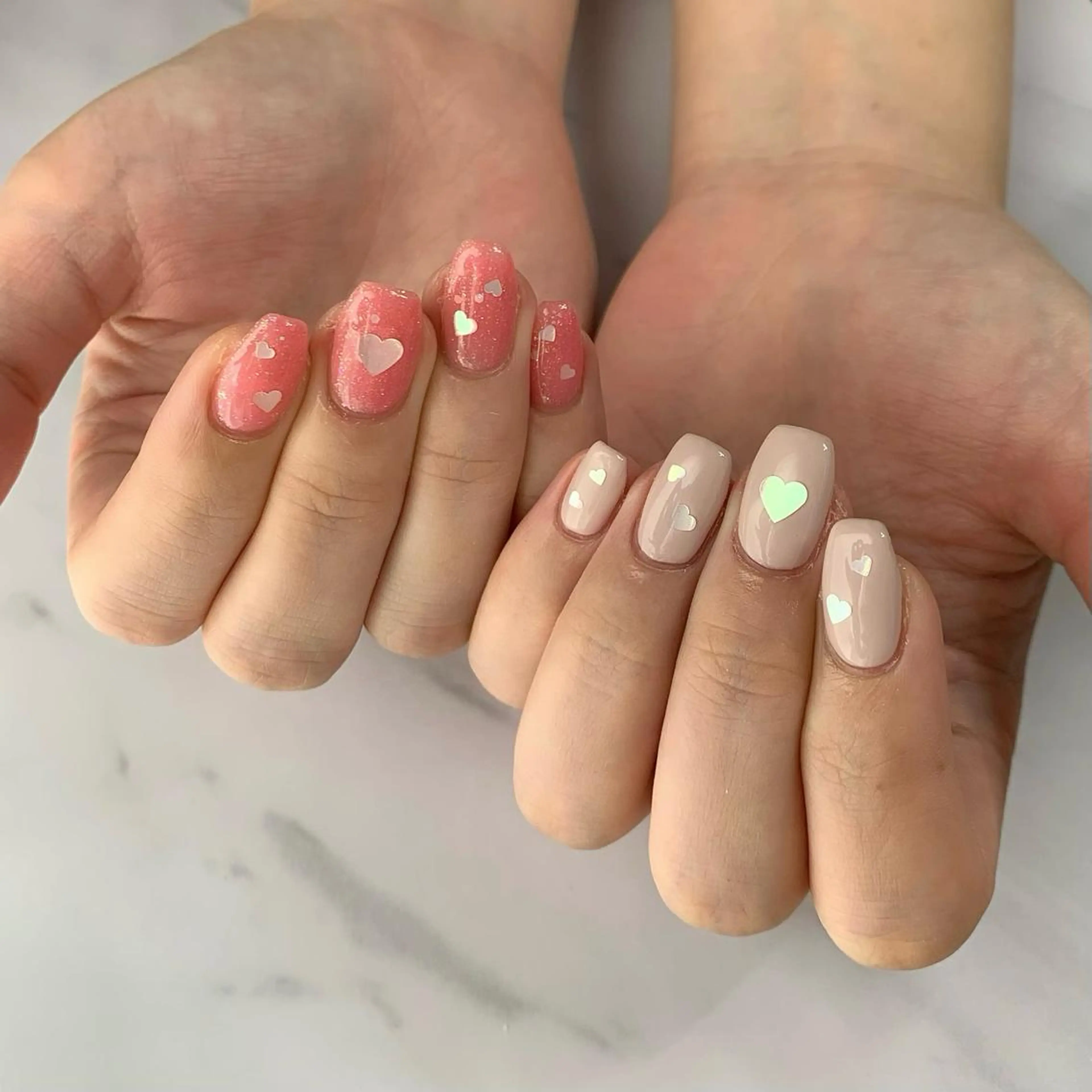 ネイル ホログラムネイル 'mm所属・'mm  (ミリ) ＭＡＮＡＭＩのネイルデザイン