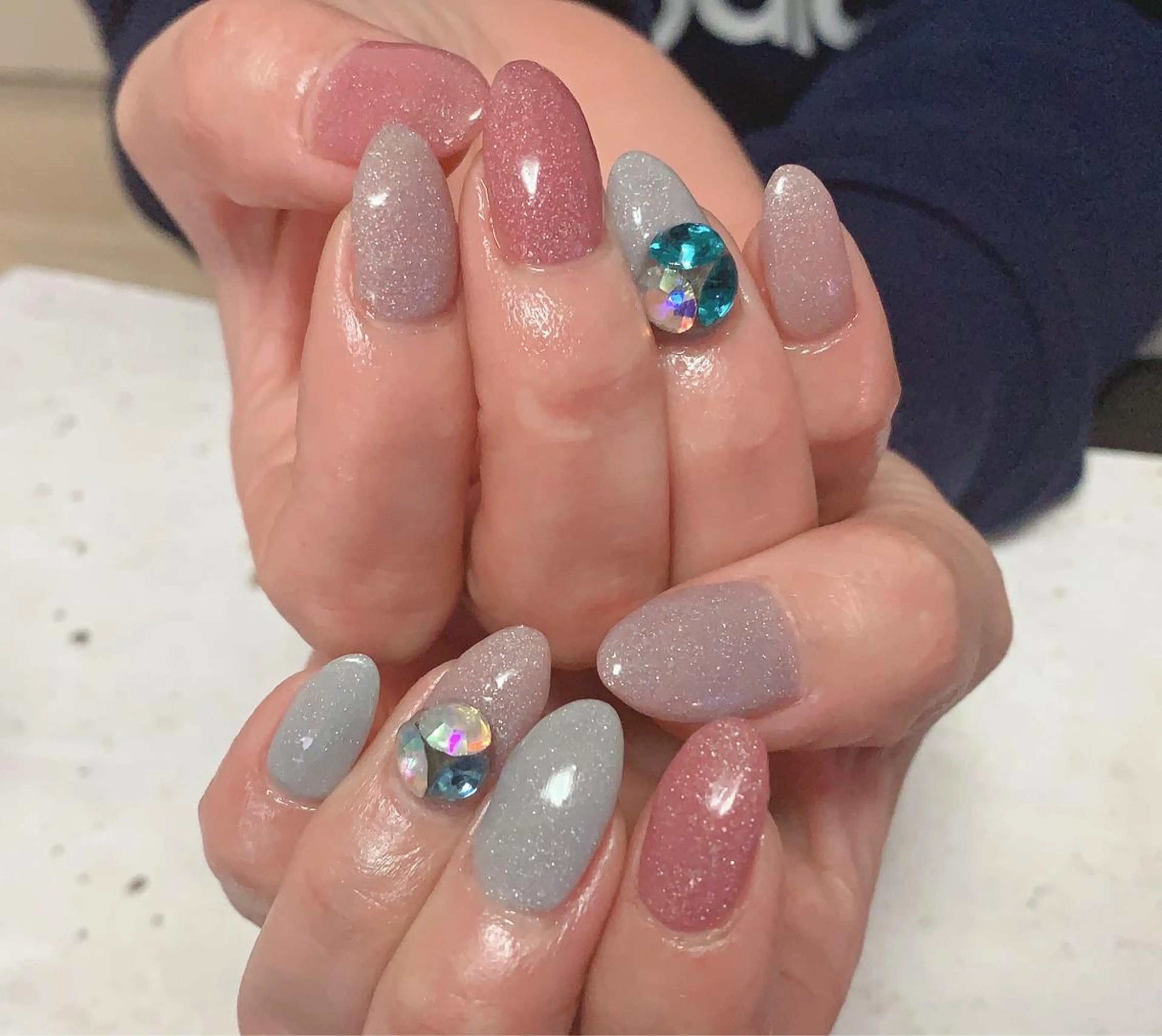 ネイル ストーンネイル nico.nico.mark NAIL所属・小林 梓のエステ・リラクイメージ