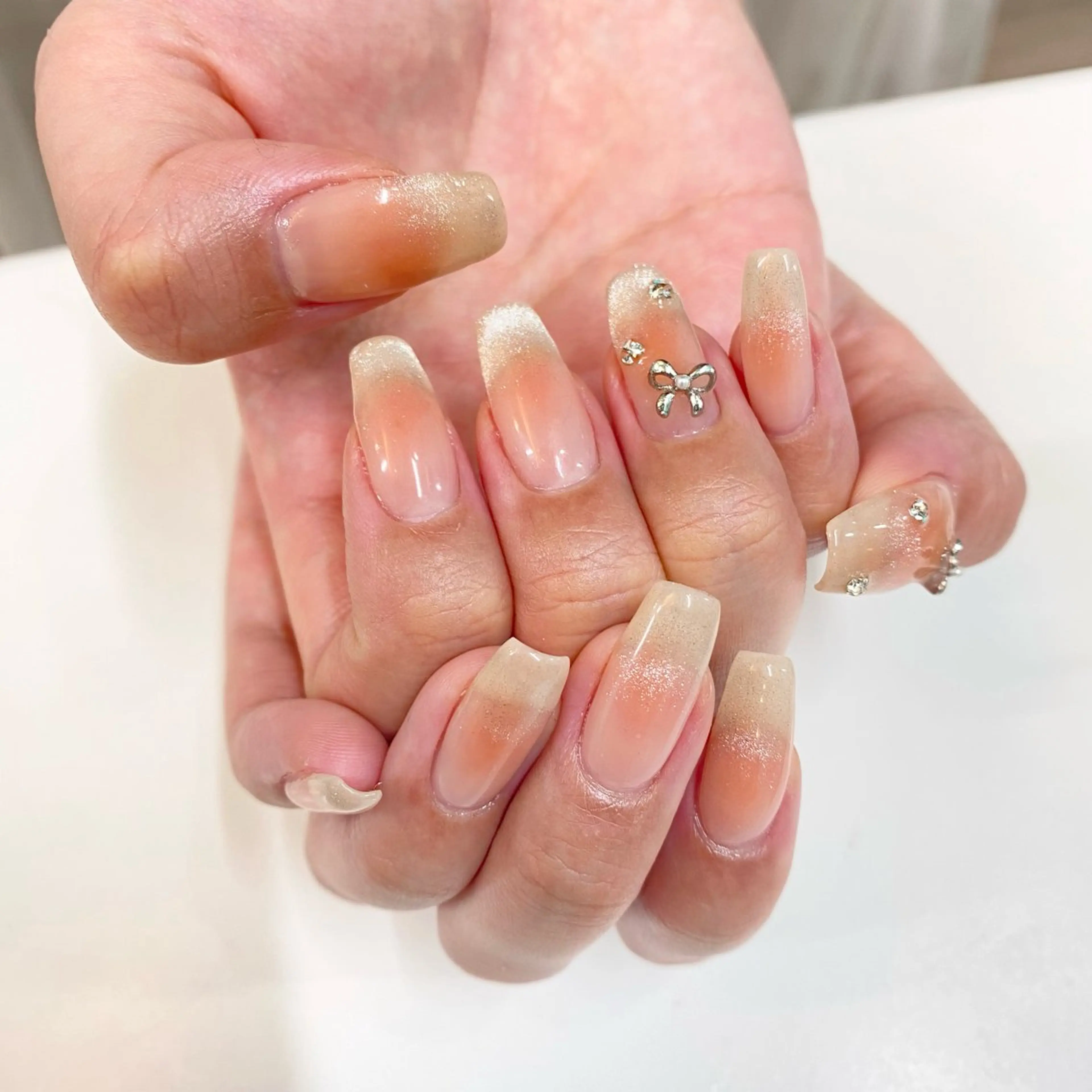 ネイル ハンドネイル Kira-ra所属・Kira-ra💎 KIRARIのネイルデザイン