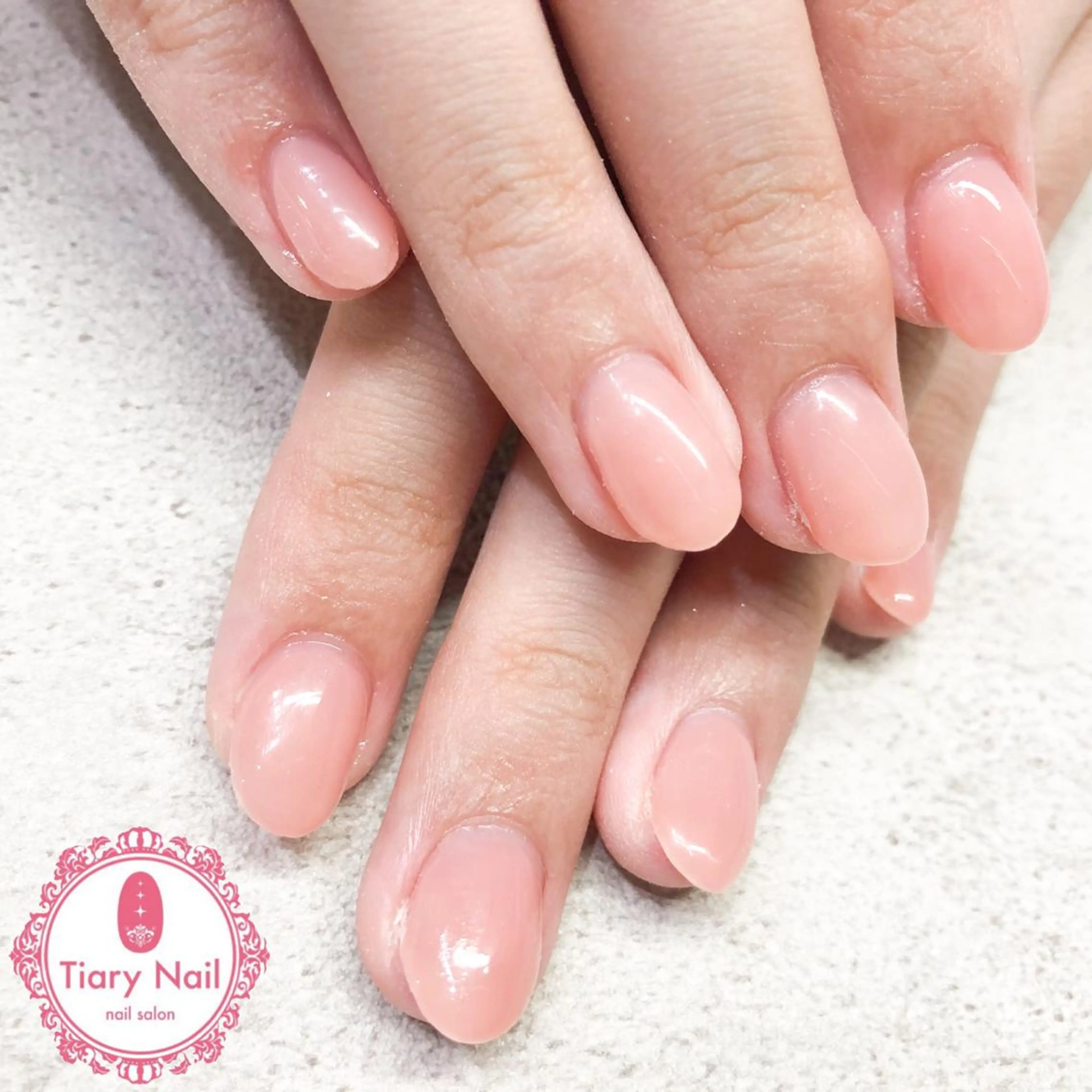 ネイル tiarynail K Kのネイルデザイン