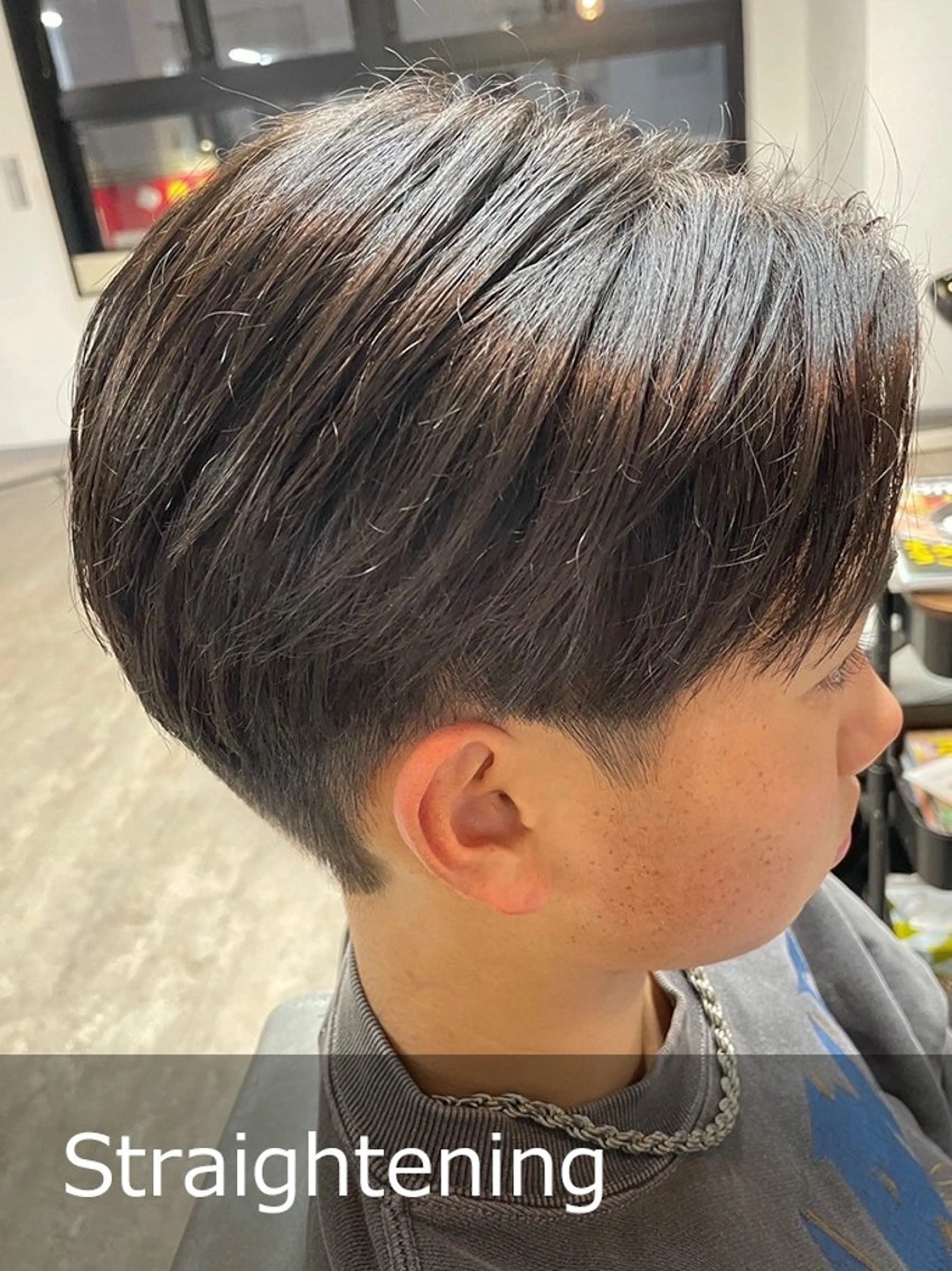 ショート メンズ カット 縮毛矯正 anyhow academyのヘアスタイル