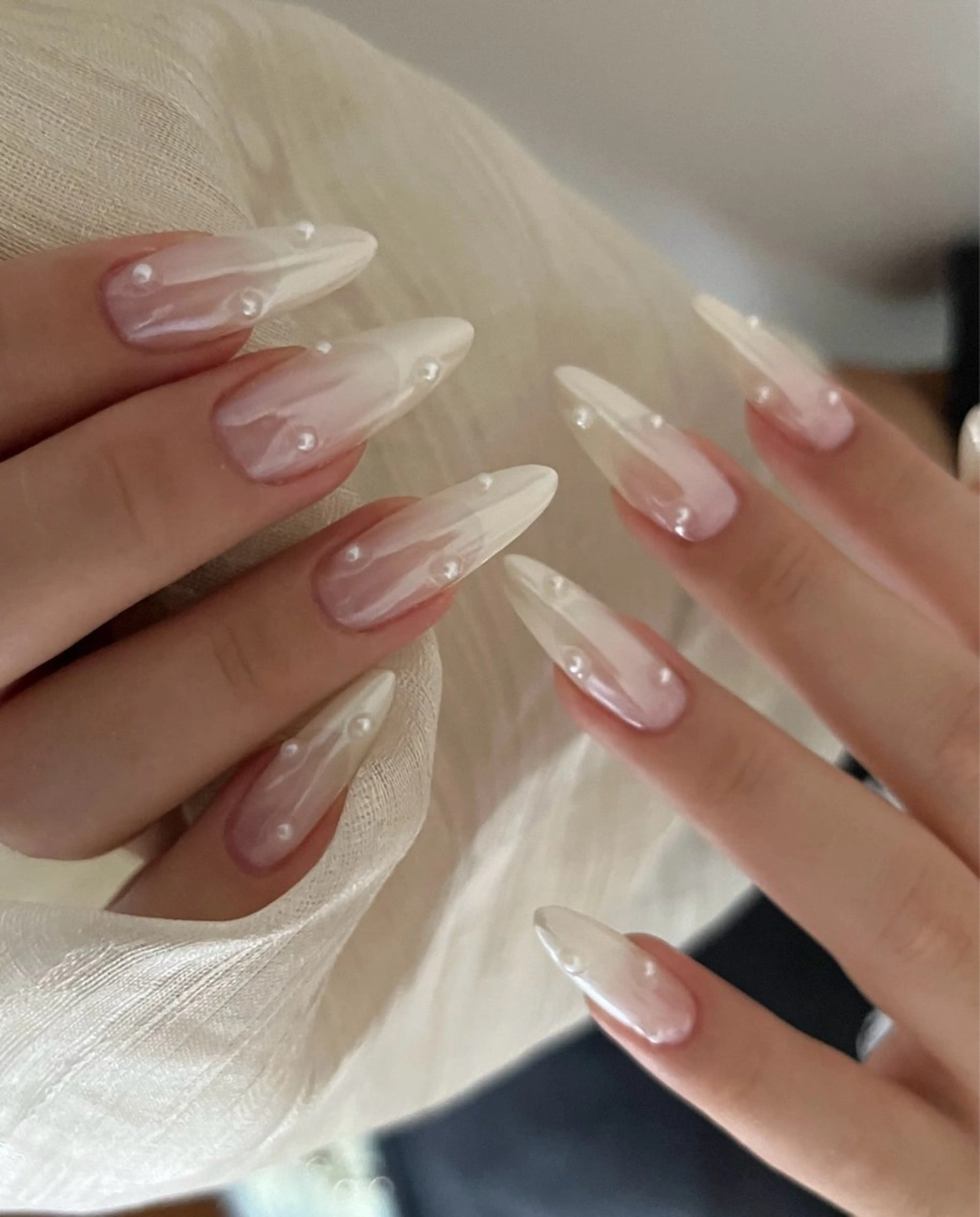 ネイル ETELUNA Nail 銀座店【パラジェル/フィルイン/チップスカルプ/マグネット/ニュアンス】所属・周 テイのネイルデザイン