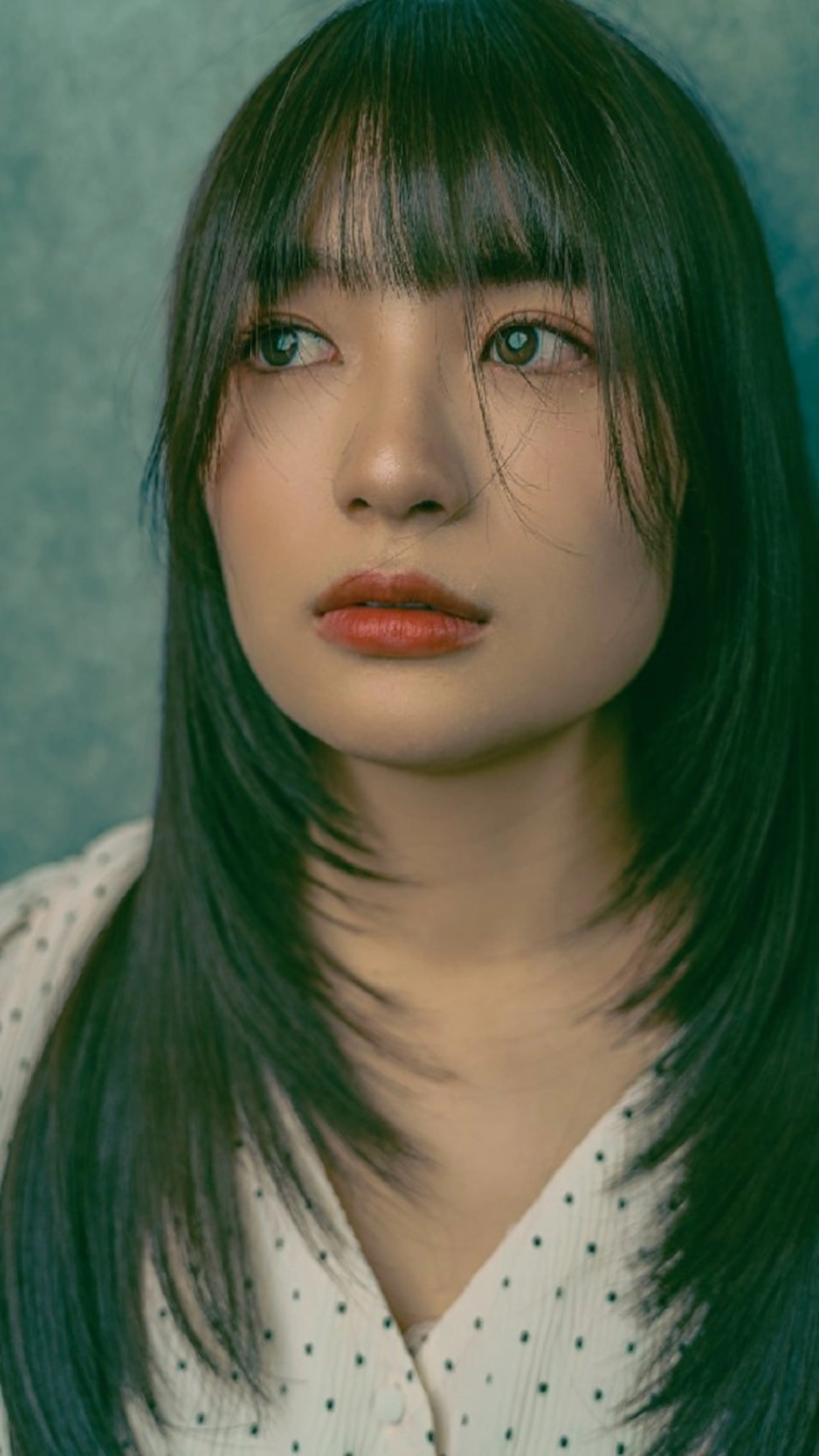 ロング カラー バレイヤージュ ブリーチ イヤリングカラー グラデーションカラー グレージュ Loop for hair所属・松尾 泰伸のヘアスタイル