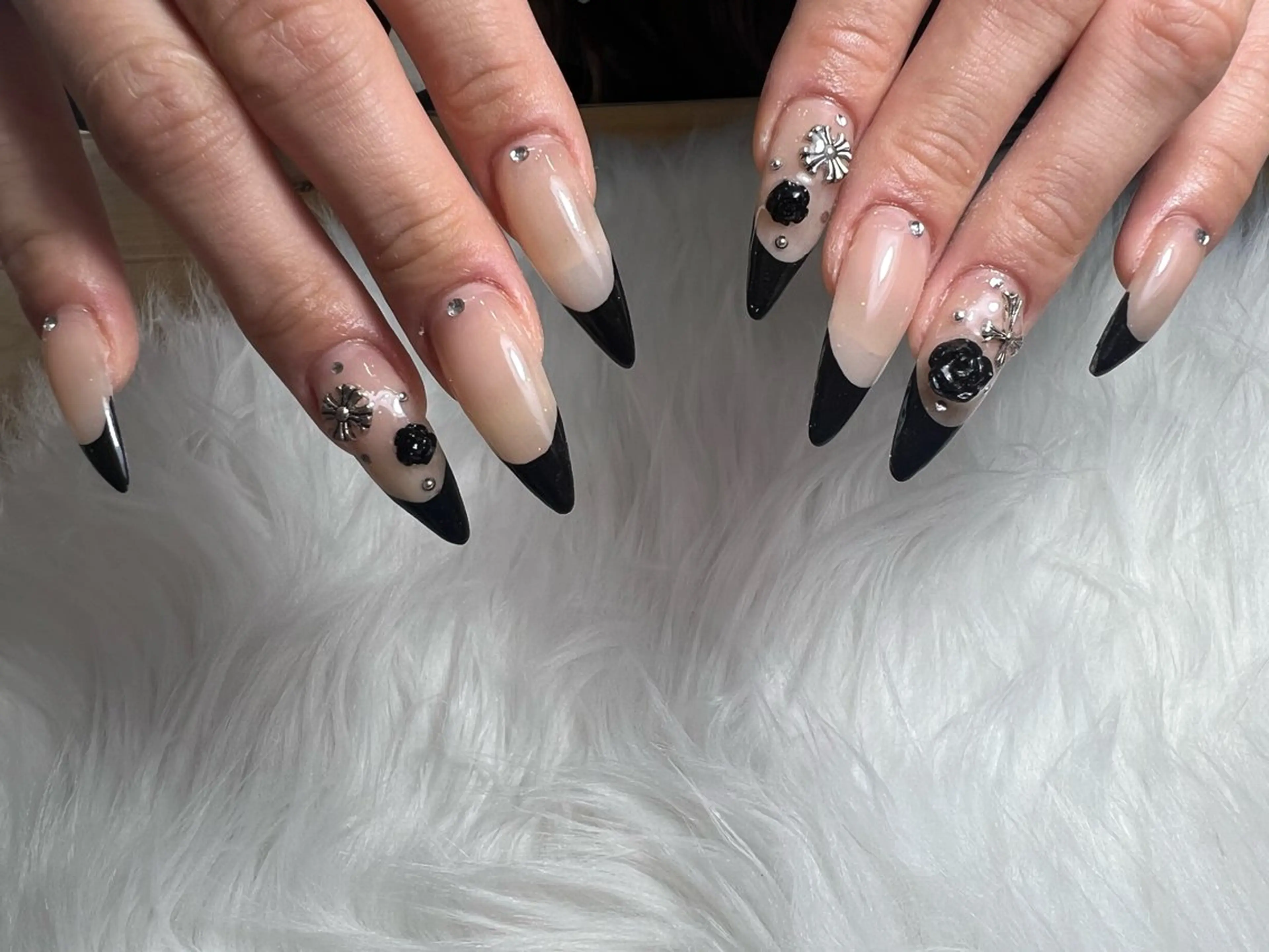 ネイル ハンドネイル ViBliss所属・nail salon ViBlissのネイルデザイン