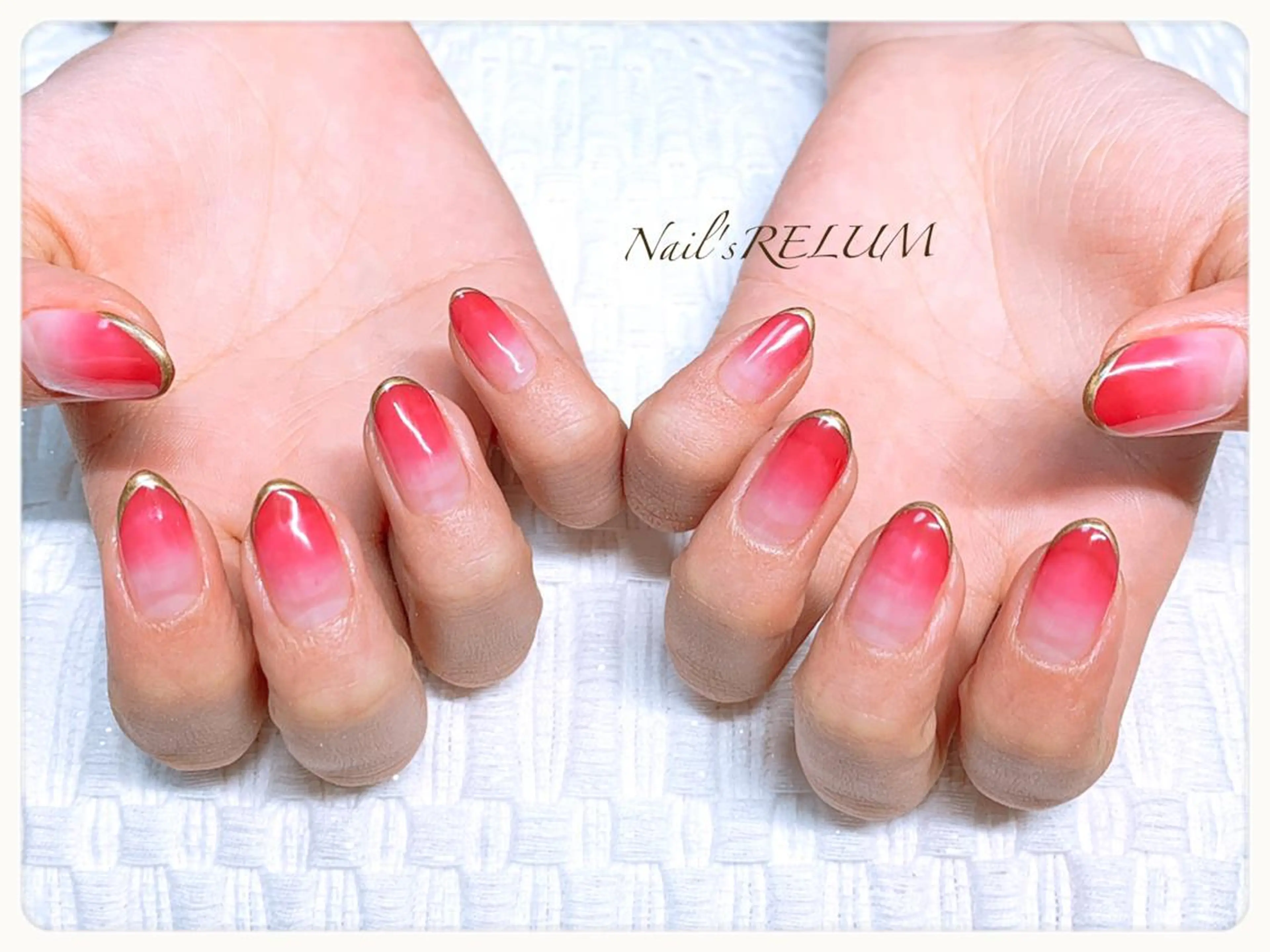 ネイル グラデーション ラメ(グリッター) ハンドネイル THECOLORS所属・近貞 莉奈のネイルデザイン