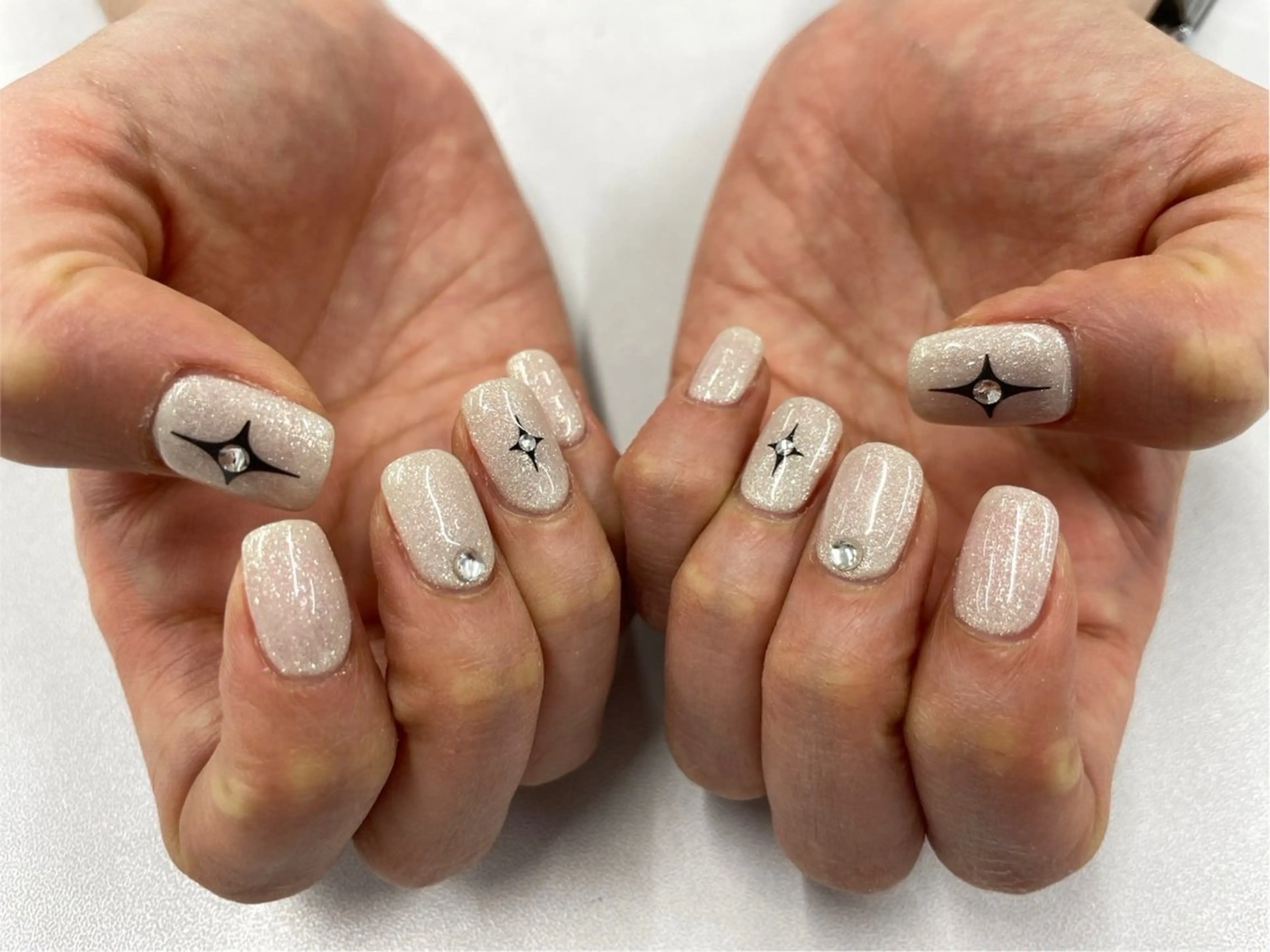 ネイル Y Harunaのネイルデザイン