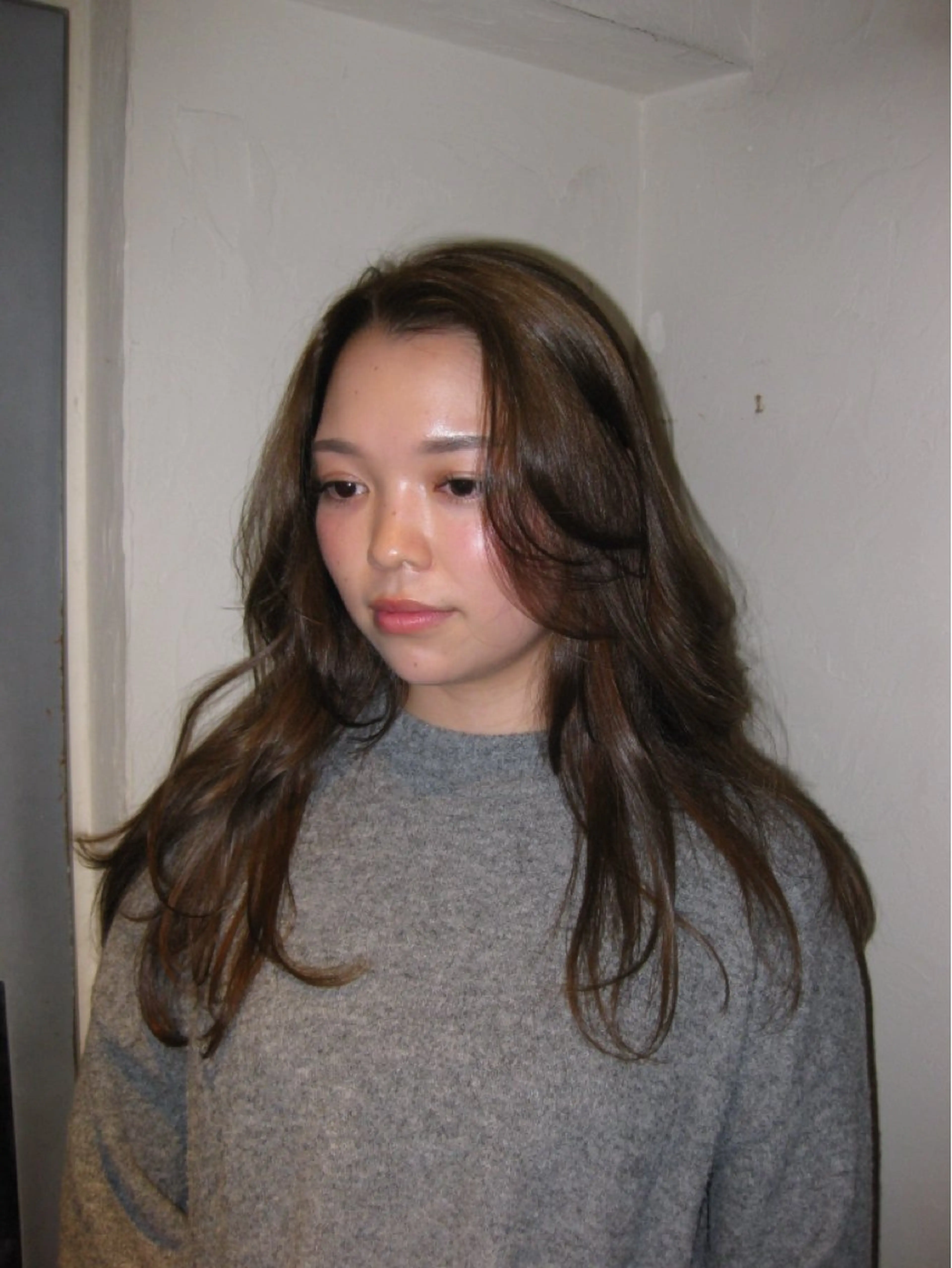 ミディアム カラー 今井 香奈恵のヘアスタイル