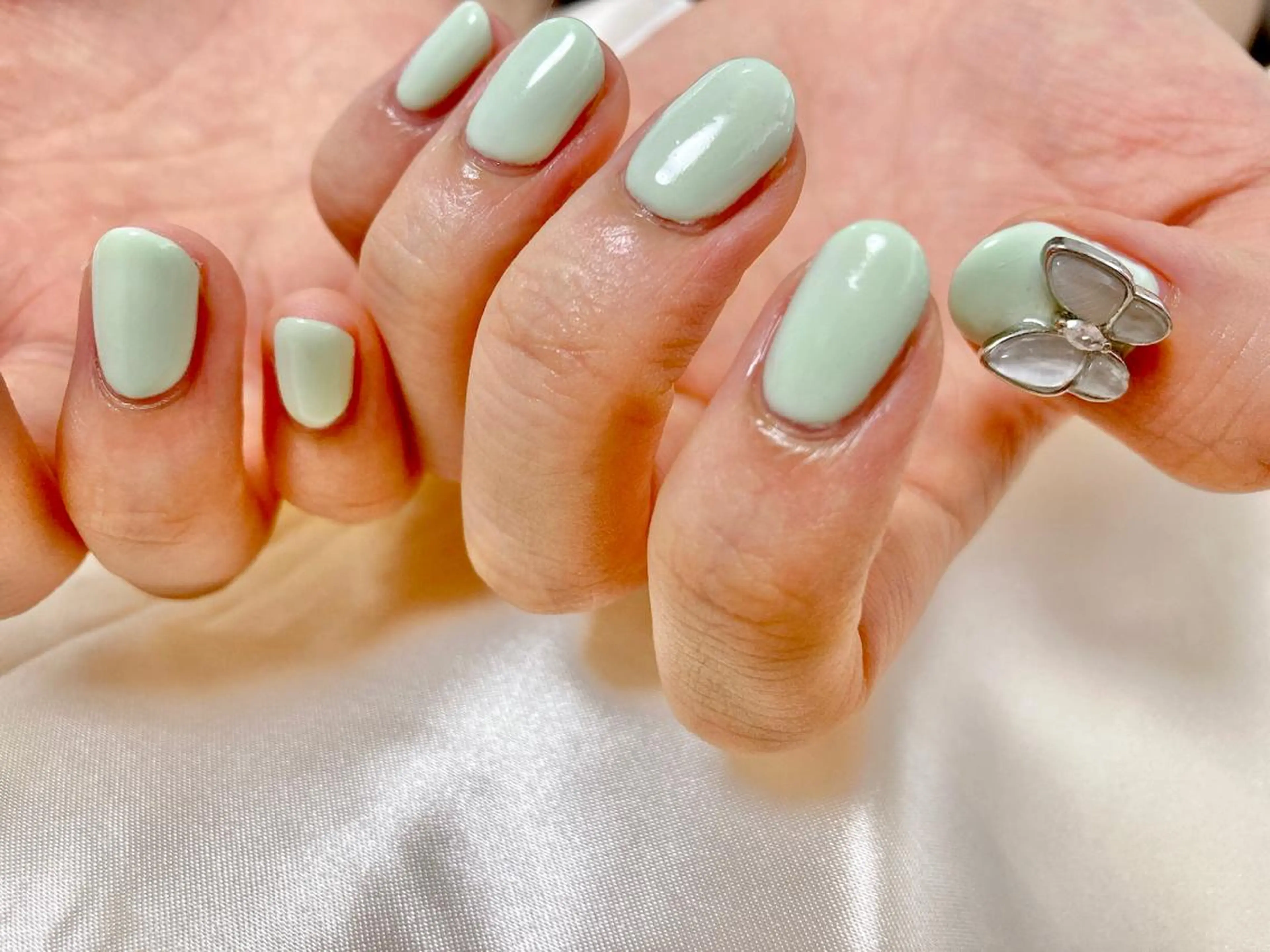 ネイル ハンドネイル Mogu nail 二子玉川のネイルデザイン