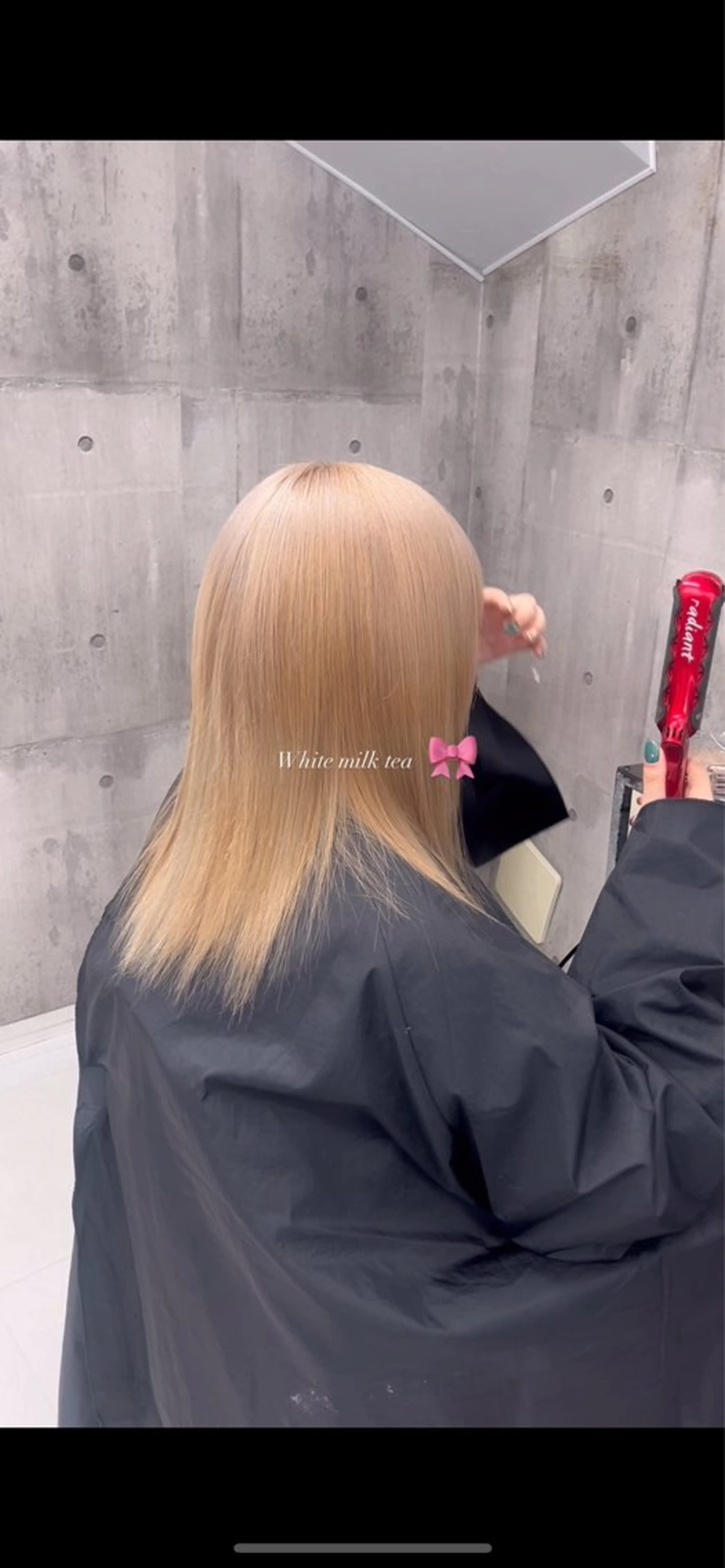 ロング カラー ハイトーン/ゆるふわ 🎨𖥔ׁTOMO♡のヘアスタイル