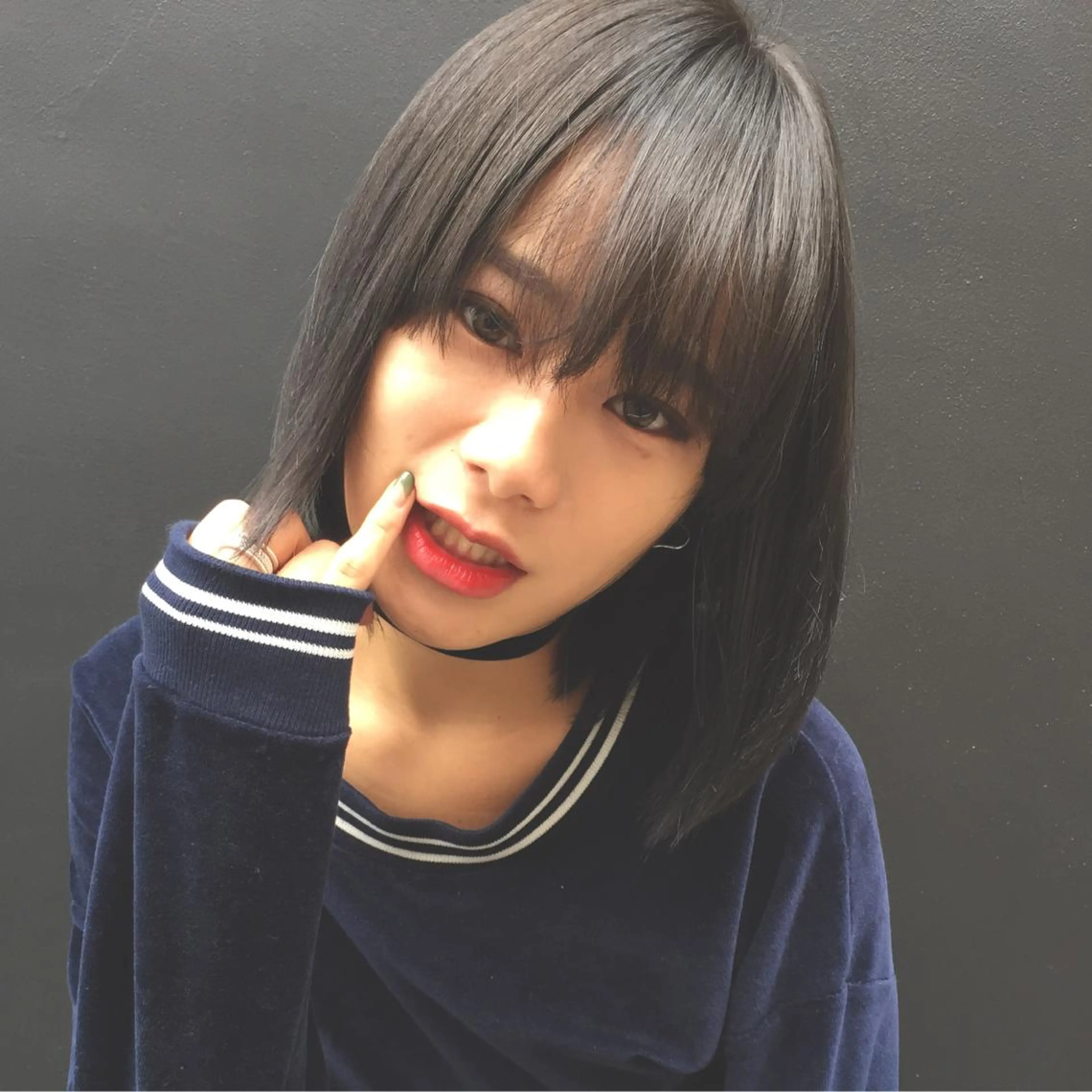 ショート カラー パーマ ヘアアレンジ メンズ キッズ ネイル マツエク・マツパ ショートボブ メンズブリーチ メンズハイライト メンズインナーカラー ブリーチ 韓国風×透明感カラー 髪質改善オタベシンヤのヘアスタイル