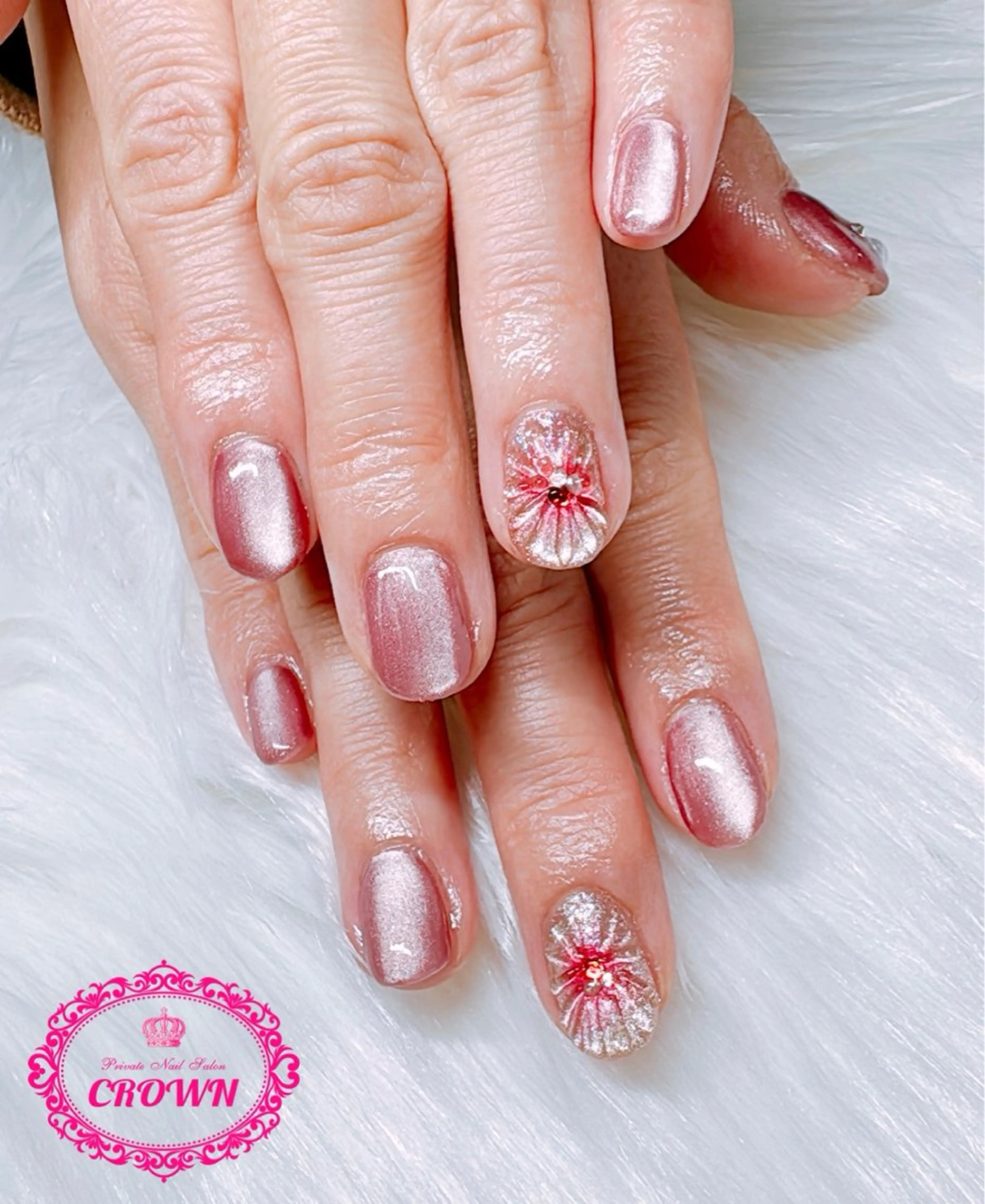 ネイル CROWN プライベートサロンのネイルデザイン