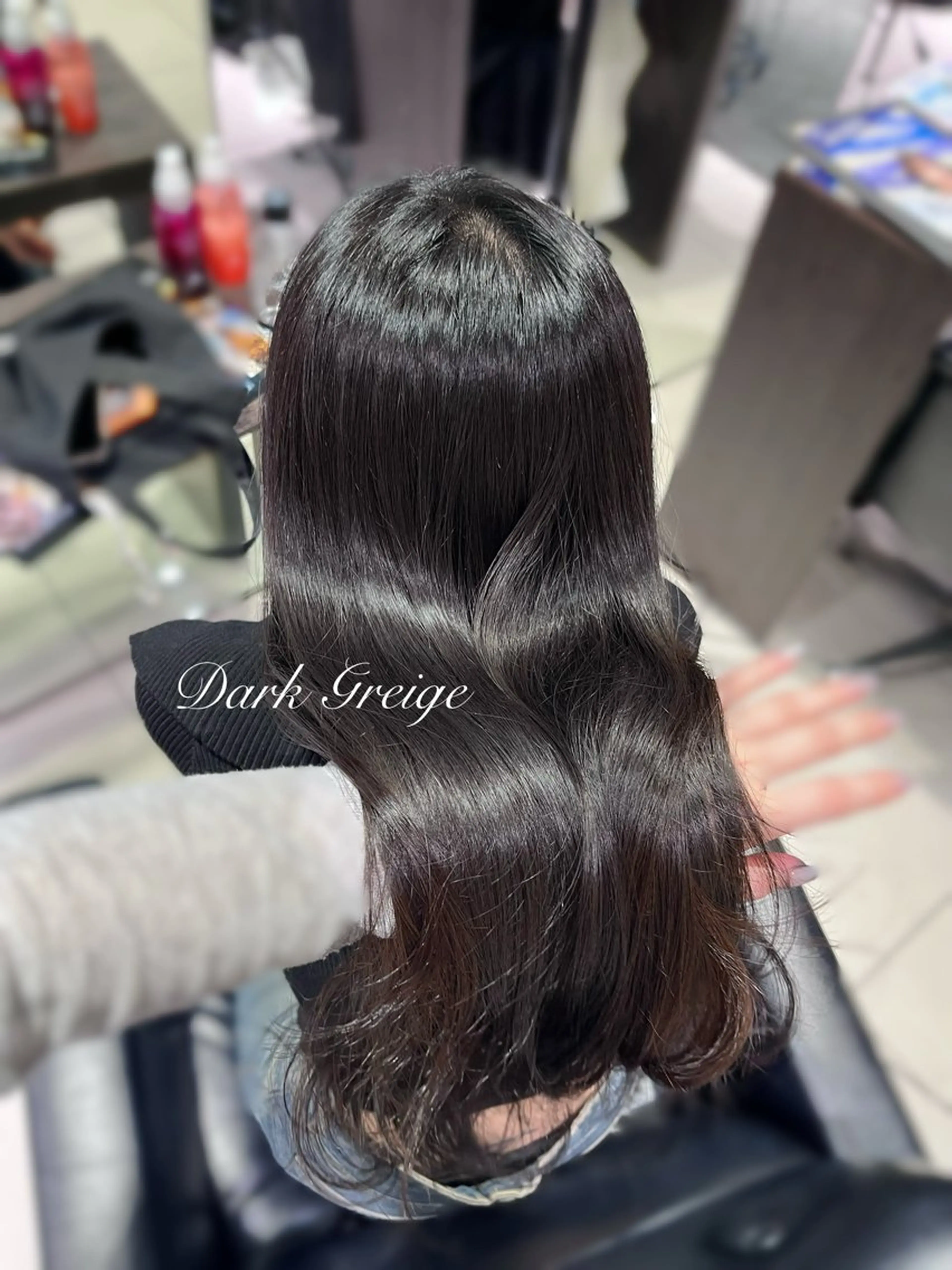 ロング カット ヘアカラー トリートメント レイヤー×艶髪🤎. 𝜗𝜚hitomiのヘアスタイル