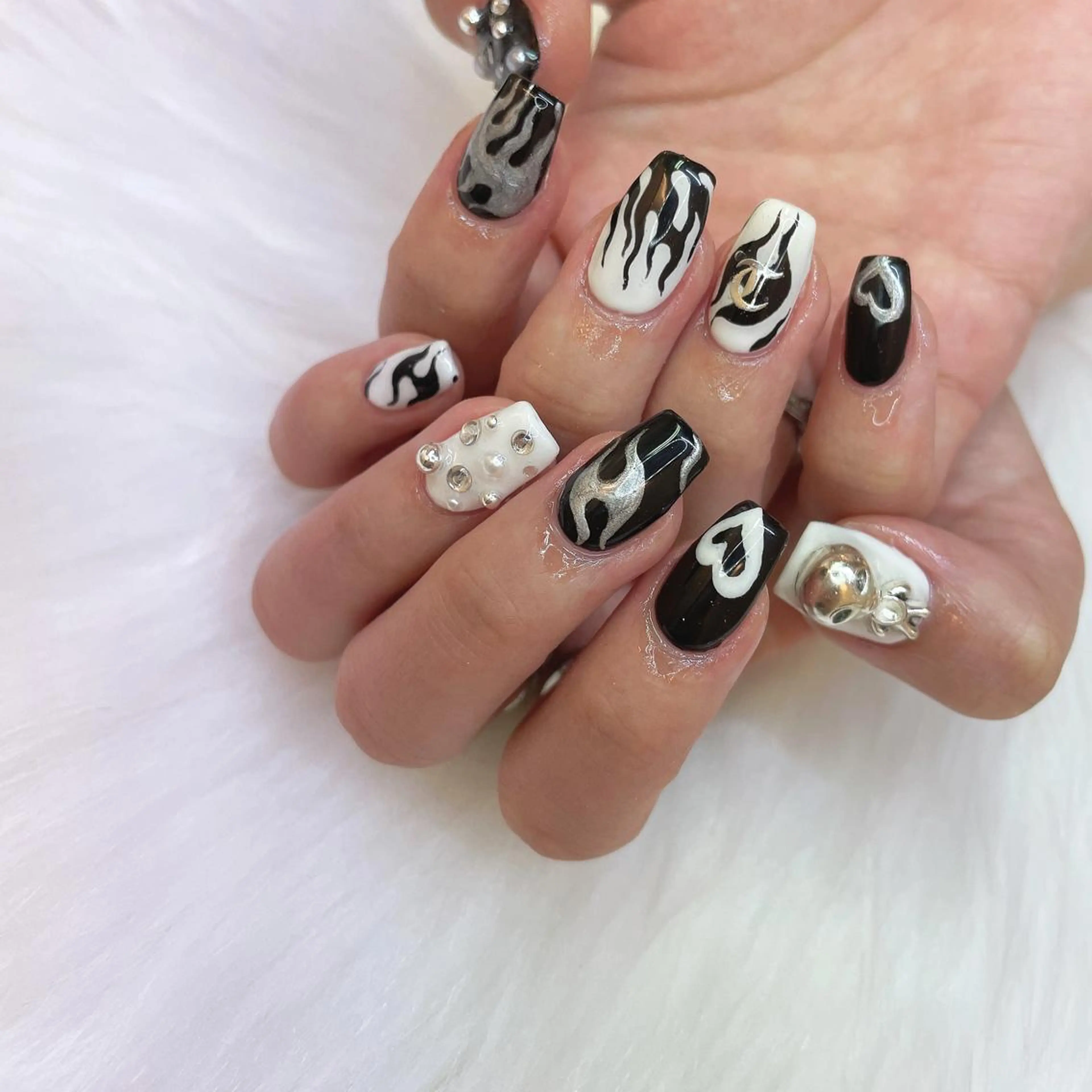 ネイル KUKU所属・KUKU nailのネイルデザイン