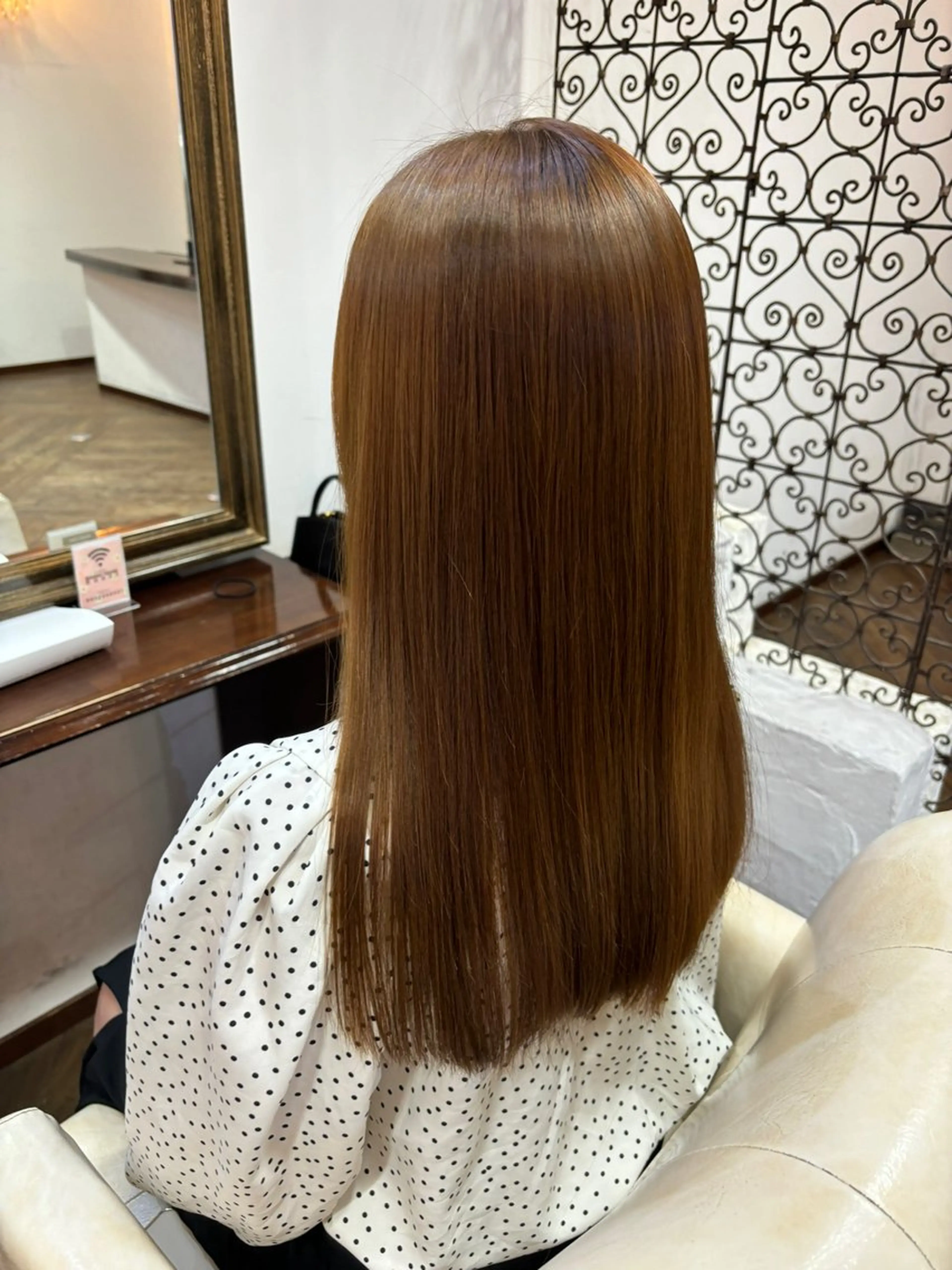 セミロング カット 勝田 沙耶のヘアスタイル