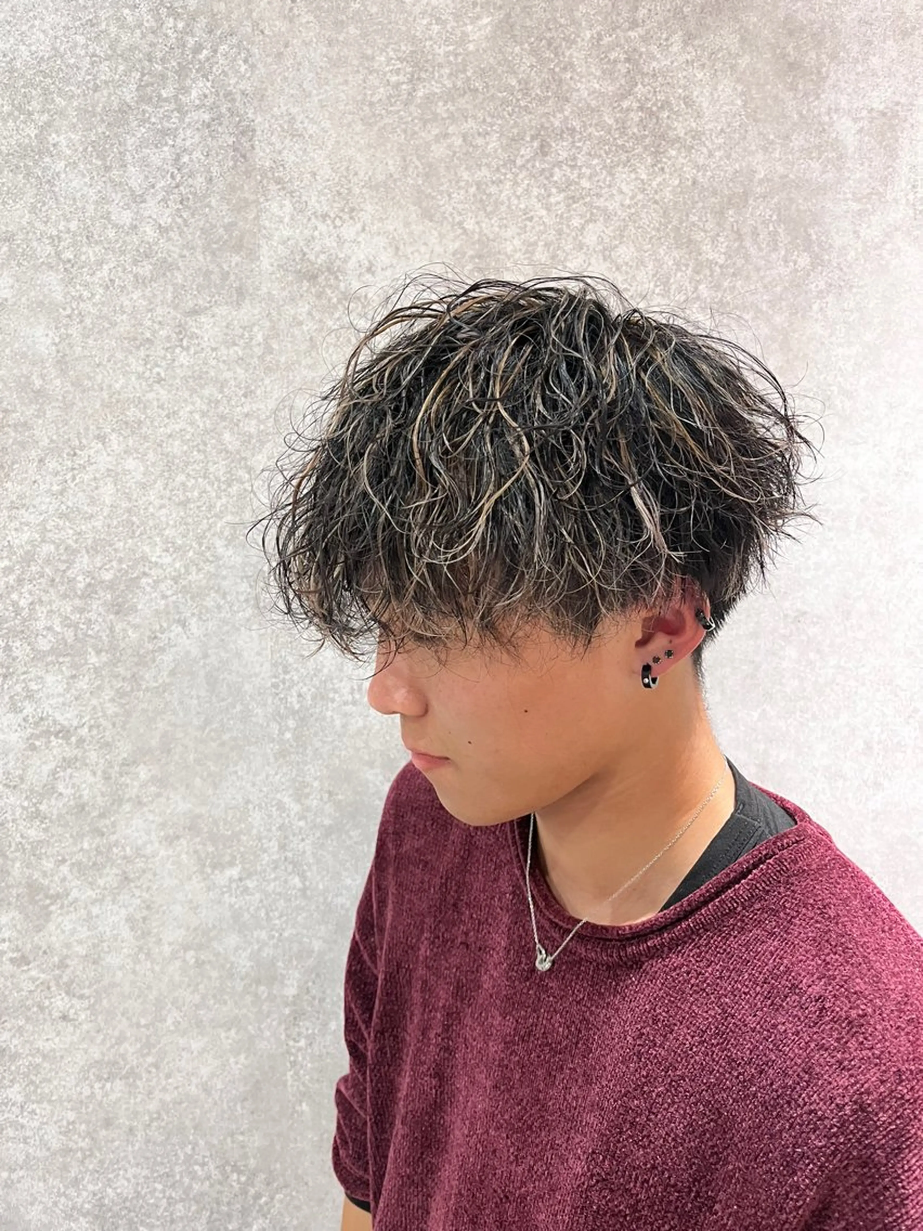 カラー パーマ メンズ メンズハイライト 波巻きパーマ ハイライトカラー カット パーマ Labimani   ラビマーニ所属・西林麗雄12月 空きあります！のヘアスタイル